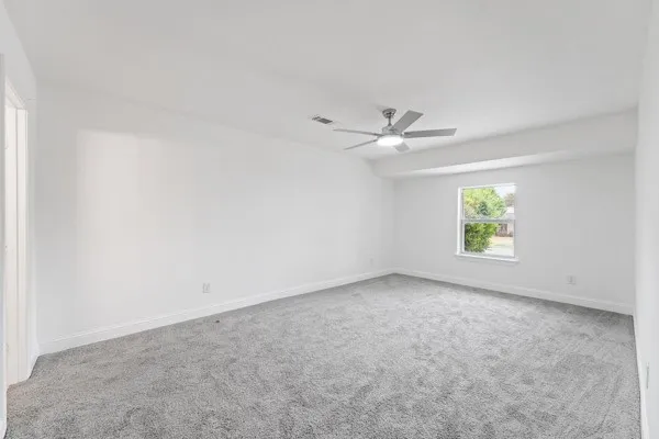 Single Family Residence For Sale in Dallas County , 14011 Stardust Lane, Farmers Branch, Texas 75234, 4 Bedroom, 2 Bathroom, 2 Garage spaces, 1,940 Sqft, built in 1957, mls#21370220, Real Estate Agent in Farmers Branch, Homes For Sale in Dallas county, Homes For Sale in Farmers Branch, Realtor in Farmers Branch Texas, Real Estate Brokerage Independent Realty Texas, Luminita Cordes Realtor