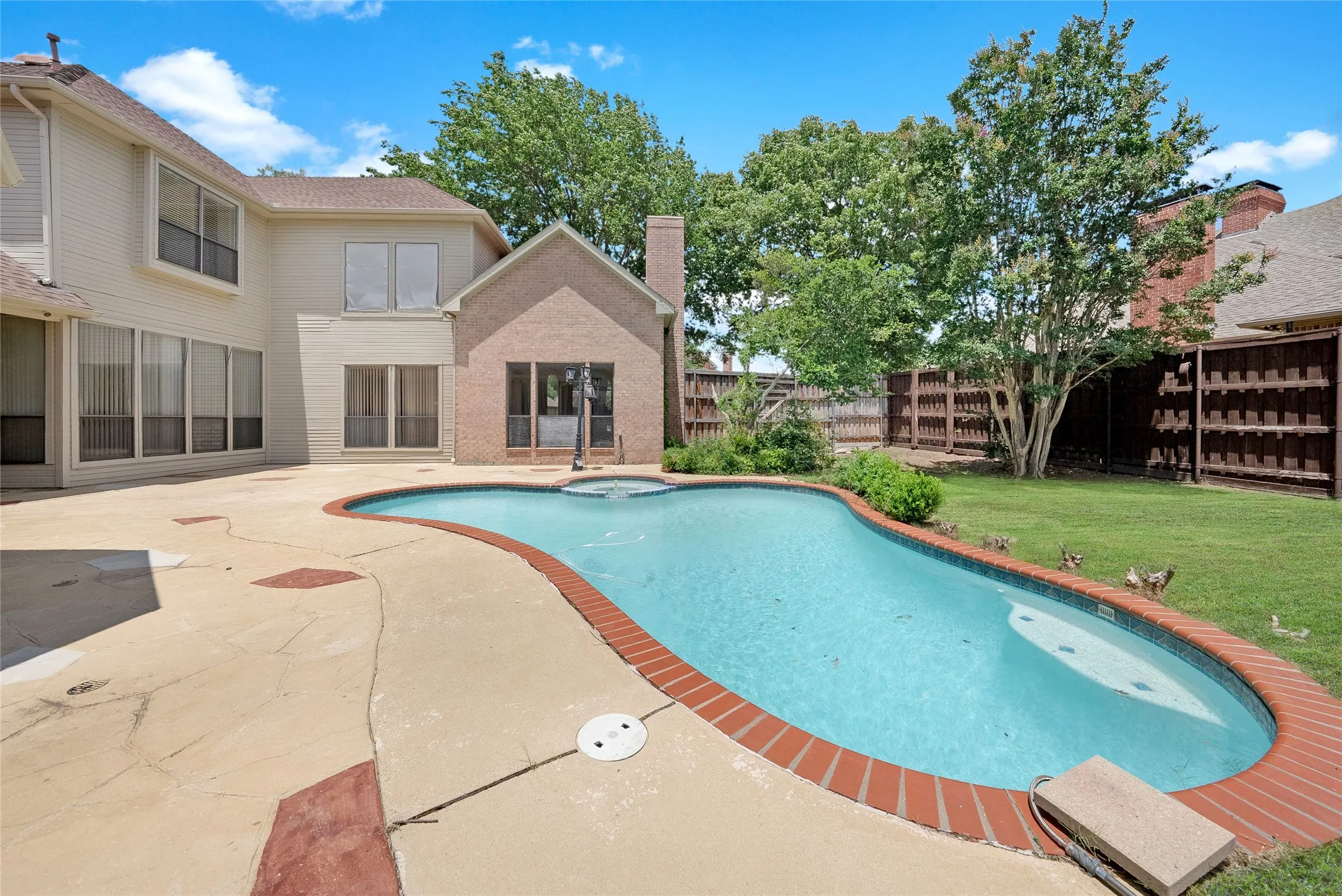 Single Family Residence For Rent in Collin County , 4516 Salerno Circle, Plano, Texas 75093, 4 Bedroom, 4 Bathroom, 3 Garage spaces, 3,784 Sqft, built in 1992, mls#21368236, Real Estate Agent in Plano, Homes For Rent in Collin county, Homes For Rent in Plano, Realtor in Plano Texas, Real Estate Brokerage Independent Realty Texas, Luminita Cordes Realtor