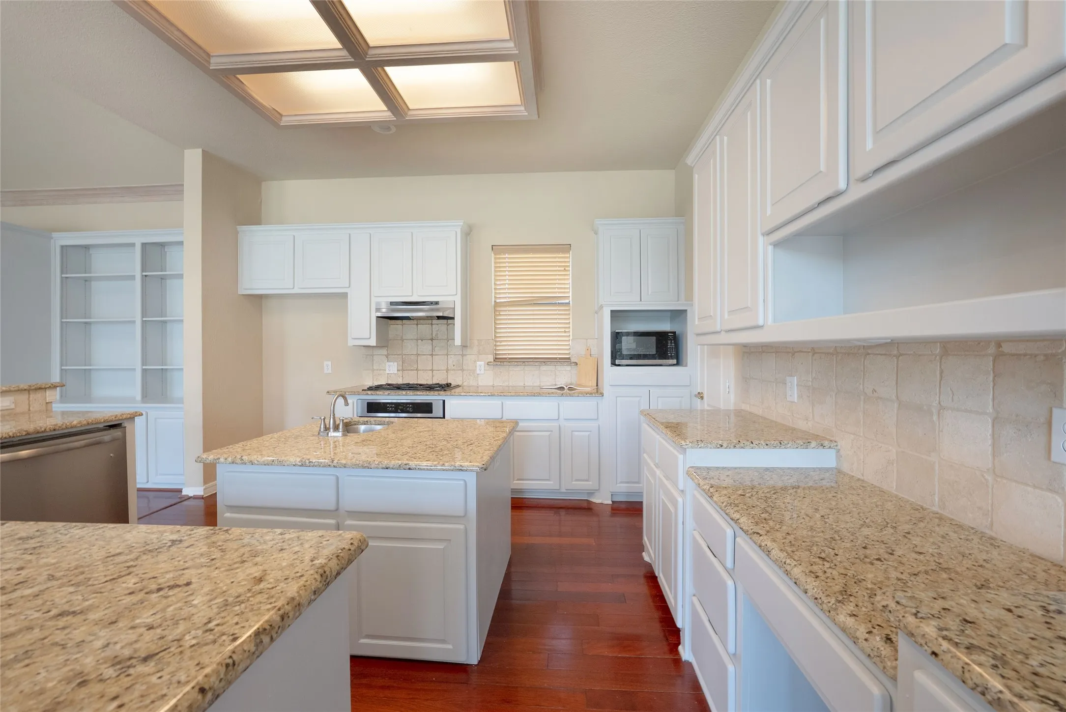 Single Family Residence For Rent in Collin County , 4516 Salerno Circle, Plano, Texas 75093, 4 Bedroom, 4 Bathroom, 3 Garage spaces, 3,784 Sqft, built in 1992, mls#21368236, Real Estate Agent in Plano, Homes For Rent in Collin county, Homes For Rent in Plano, Realtor in Plano Texas, Real Estate Brokerage Independent Realty Texas, Luminita Cordes Realtor