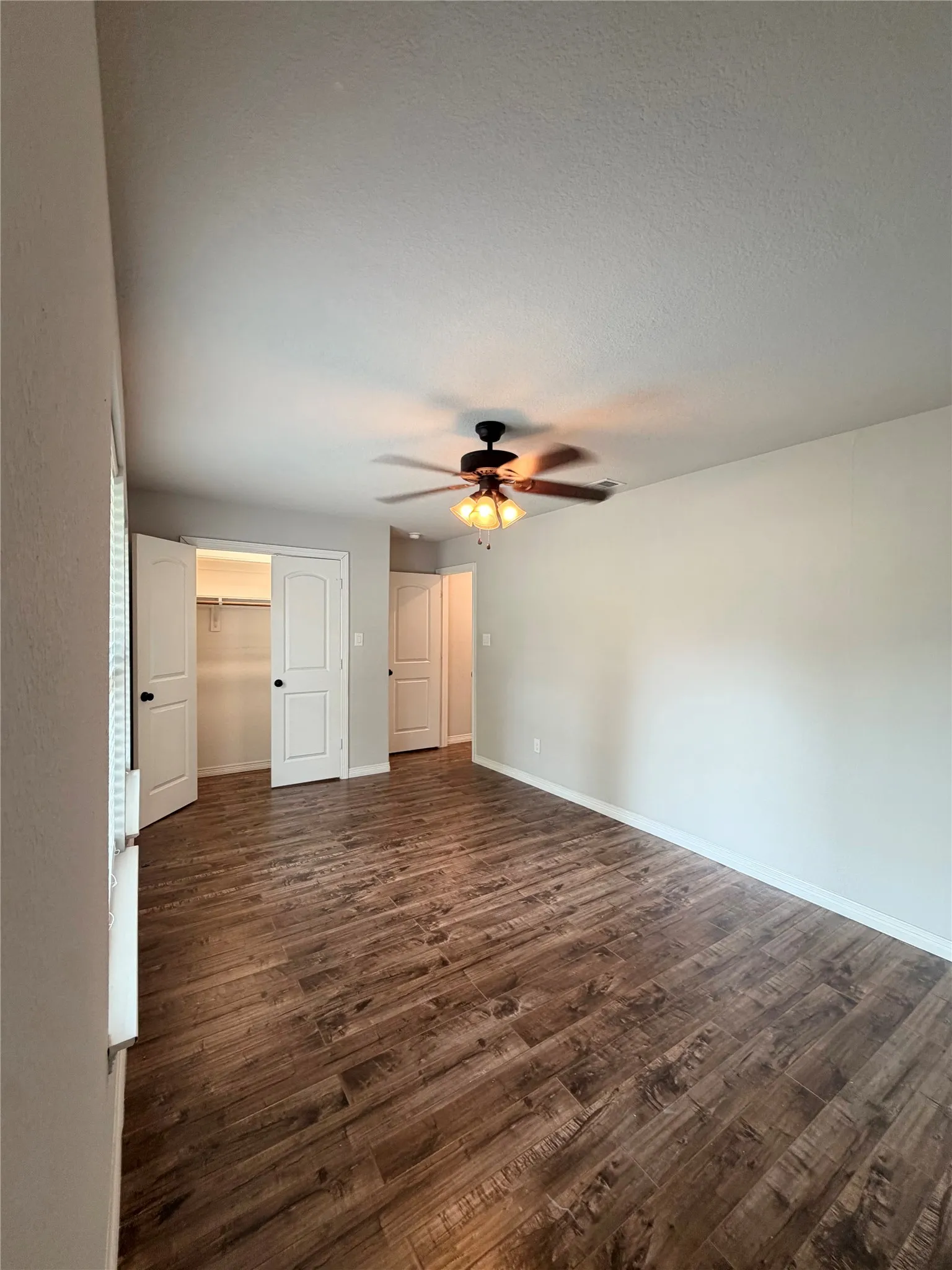 Single Family Residence For Rent in Collin County , 310 E Santa Fe Street, Farmersville, Texas 75442, 3 Bedroom, 3 Bathroom, Garage spaces, 2,010 Sqft, built in 1967, mls#21359704, Real Estate Agent in Farmersville, Homes For Rent in Collin county, Homes For Rent in Farmersville, Realtor in Farmersville Texas, Real Estate Brokerage Independent Realty Texas, Luminita Cordes Realtor