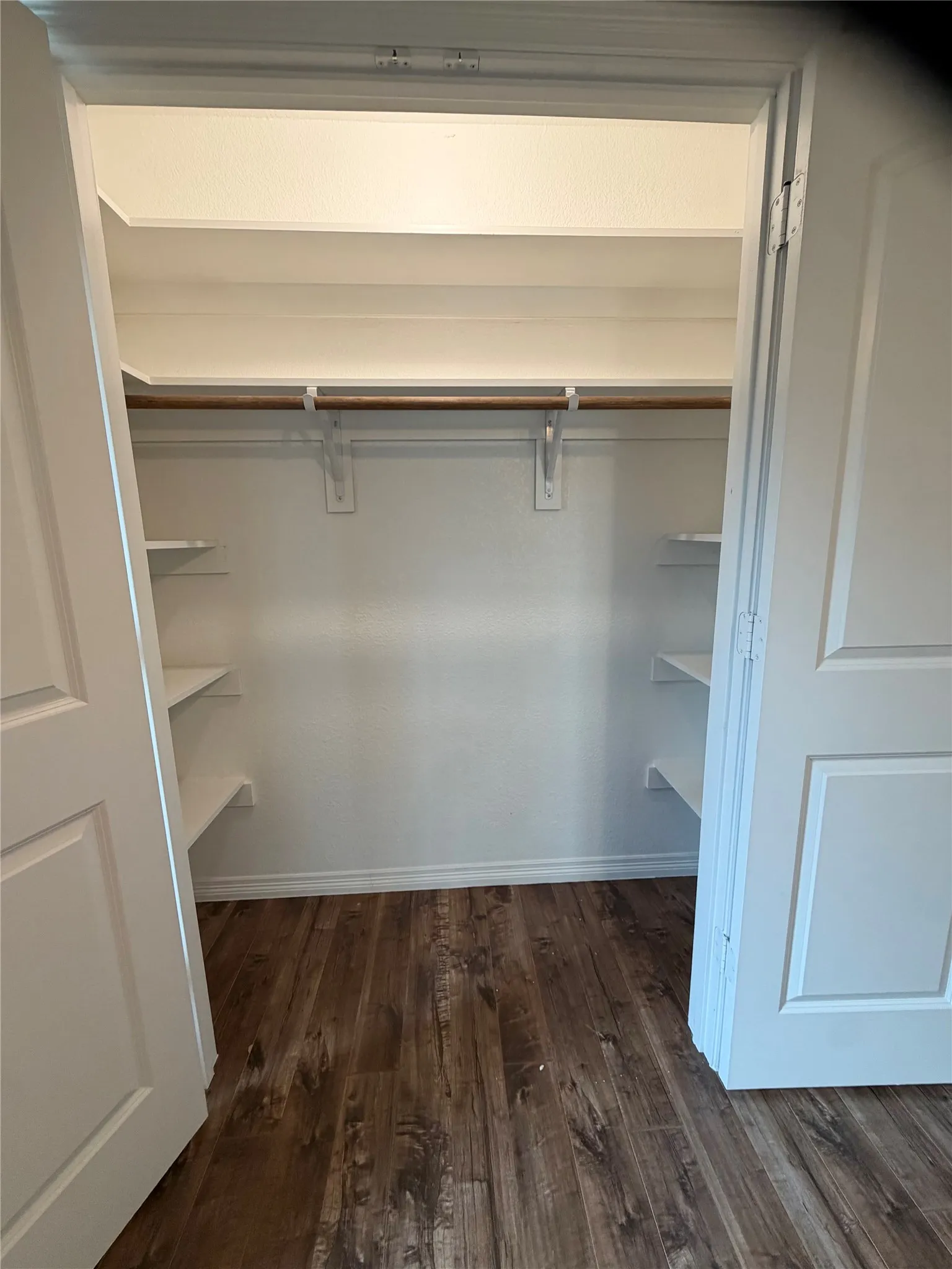Single Family Residence For Rent in Collin County , 310 E Santa Fe Street, Farmersville, Texas 75442, 3 Bedroom, 3 Bathroom, Garage spaces, 2,010 Sqft, built in 1967, mls#21359704, Real Estate Agent in Farmersville, Homes For Rent in Collin county, Homes For Rent in Farmersville, Realtor in Farmersville Texas, Real Estate Brokerage Independent Realty Texas, Luminita Cordes Realtor