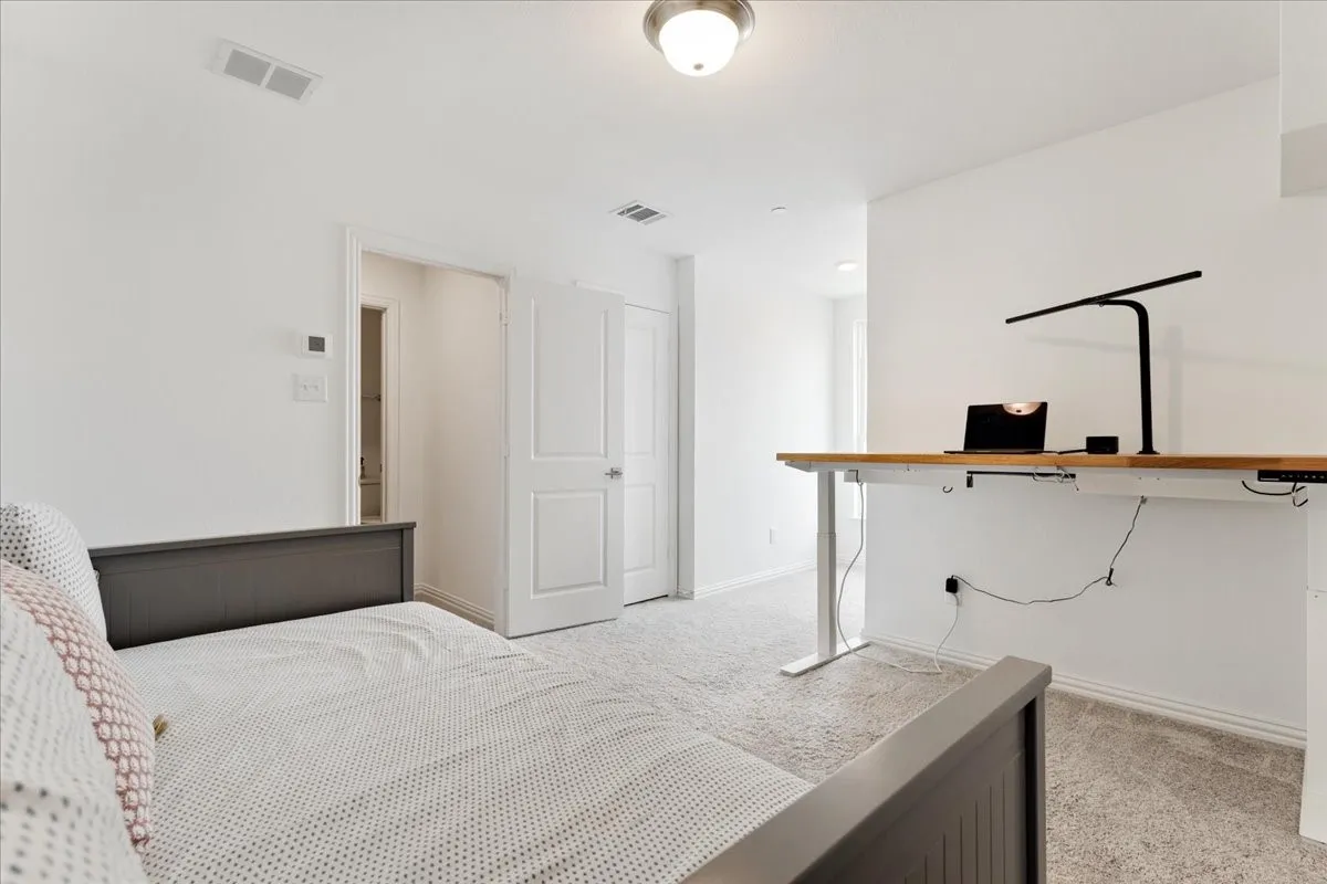Townhouse For Rent in Collin County , 2223 Adena Springs Drive, Allen, Texas 75013, 3 Bedroom, 4 Bathroom, 2 Garage spaces, 2,156 Sqft, built in 2022, mls#21371504, Real Estate Agent in Allen, Homes For Rent in Collin county, Homes For Rent in Allen, Realtor in Allen Texas, Real Estate Brokerage Independent Realty Texas, Luminita Cordes Realtor