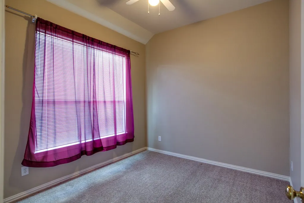 Single Family Residence For Rent in Denton County , 2221 Briary Trace Court, Lewisville, Texas 75077, 3 Bedroom, 2 Bathroom, 2 Garage spaces, 2,120 Sqft, built in 1996, mls#21371520, Real Estate Agent in Lewisville, Homes For Rent in Denton county, Homes For Rent in Lewisville, Realtor in Lewisville Texas, Real Estate Brokerage Independent Realty Texas, Luminita Cordes Realtor