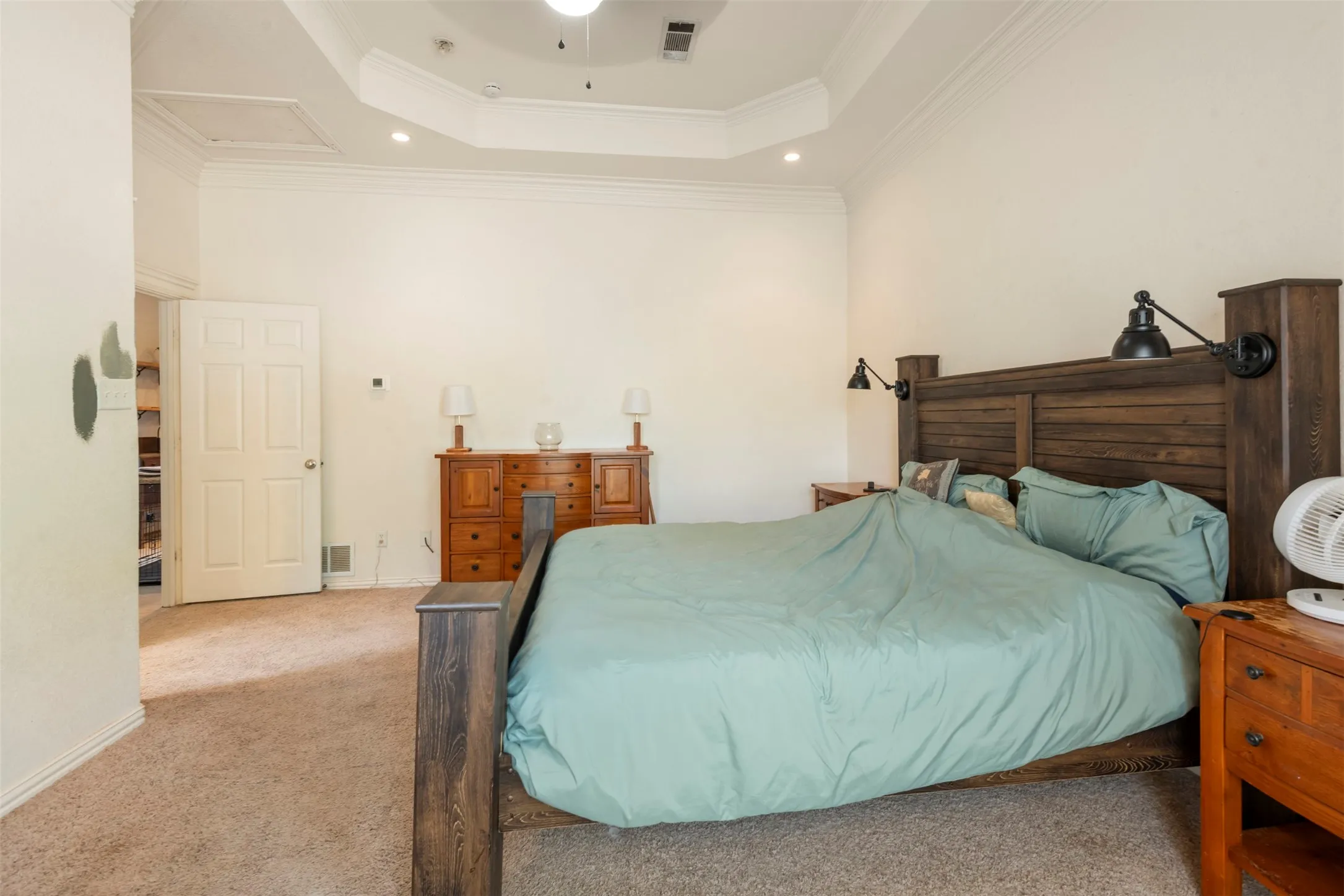 Single Family Residence For Sale in Denton County , 118 Fm 2450, Krum, Texas 76249, 4 Bedroom, 3 Bathroom, 2 Garage spaces, 3,083 Sqft, built in 2003, mls#21371198, Real Estate Agent in Krum, Homes For Sale in Denton county, Homes For Sale in Krum, Realtor in Krum Texas, Real Estate Brokerage Independent Realty Texas, Luminita Cordes Realtor