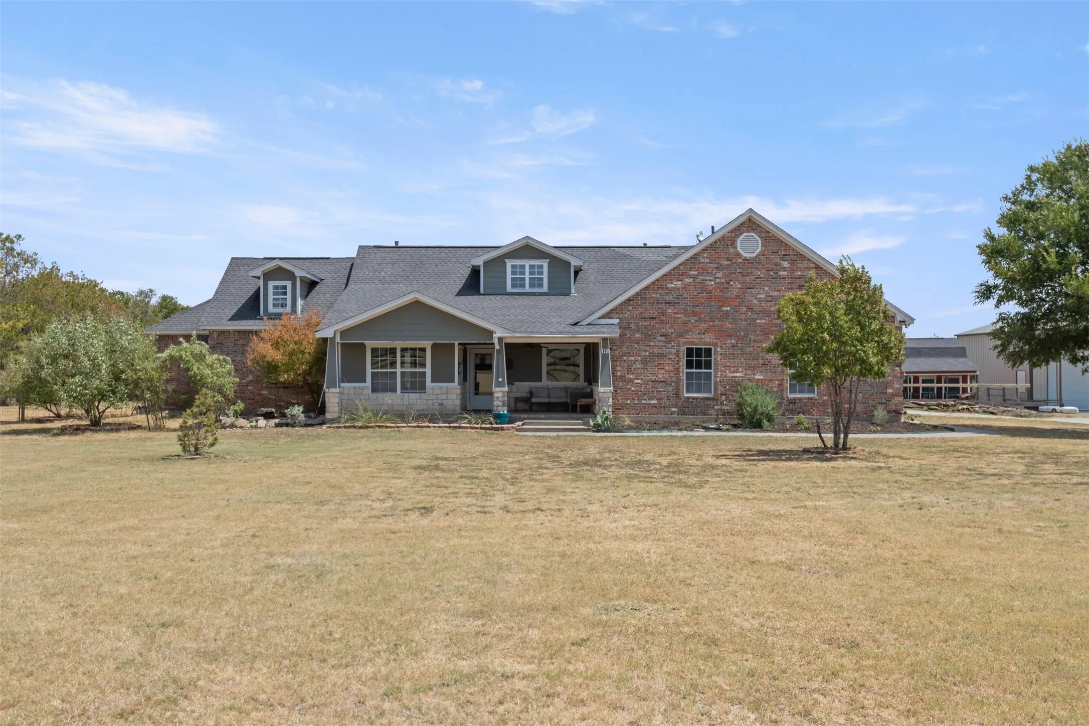 Single Family Residence For Sale in Denton County , 118 Fm 2450, Krum, Texas 76249, 4 Bedroom, 3 Bathroom, 2 Garage spaces, 3,083 Sqft, built in 2003, mls#21371198, Real Estate Agent in Krum, Homes For Sale in Denton county, Homes For Sale in Krum, Realtor in Krum Texas, Real Estate Brokerage Independent Realty Texas, Luminita Cordes Realtor