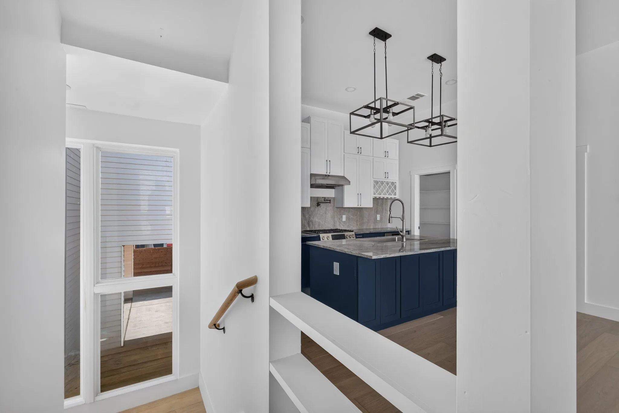 Townhouse For Rent in Dallas County , 2349 N Carroll Avenue, Dallas, Texas 75204, 2 Bedroom, 3 Bathroom, 2 Garage spaces, 1,503 Sqft, built in 2023, mls#21371530, Real Estate Agent in Dallas, Homes For Rent in Dallas county, Homes For Rent in Dallas, Realtor in Dallas Texas, Real Estate Brokerage Independent Realty Texas, Luminita Cordes Realtor