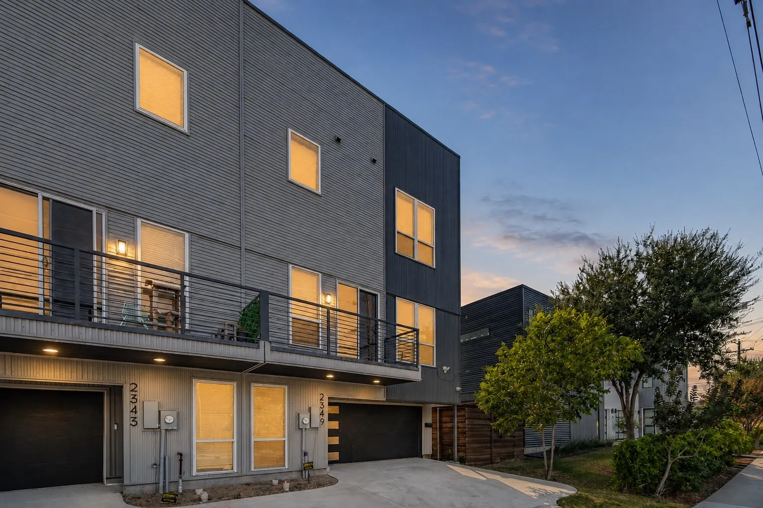 Townhouse For Rent in Dallas County , 2349 N Carroll Avenue, Dallas, Texas 75204, 2 Bedroom, 3 Bathroom, 2 Garage spaces, 1,503 Sqft, built in 2023, mls#21371530, Real Estate Agent in Dallas, Homes For Rent in Dallas county, Homes For Rent in Dallas, Realtor in Dallas Texas, Real Estate Brokerage Independent Realty Texas, Luminita Cordes Realtor