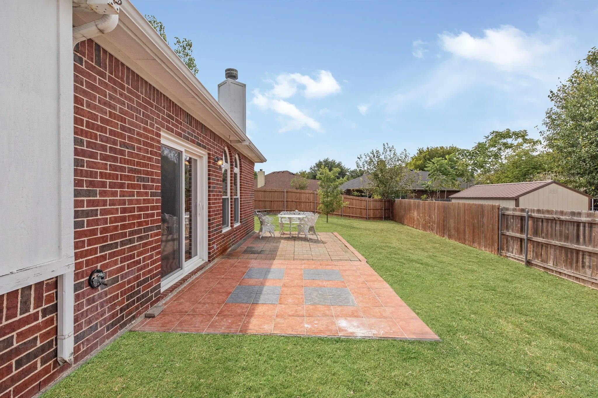 Single Family Residence For Sale in Tarrant County , 104 Bullava Court, Crowley, Texas 76036, 3 Bedroom, 2 Bathroom, 2 Garage spaces, 1,782 Sqft, built in 2003, mls#21343613, Real Estate Agent in Crowley, Homes For Sale in Tarrant county, Homes For Sale in Crowley, Realtor in Crowley Texas, Real Estate Brokerage Independent Realty Texas, Luminita Cordes Realtor