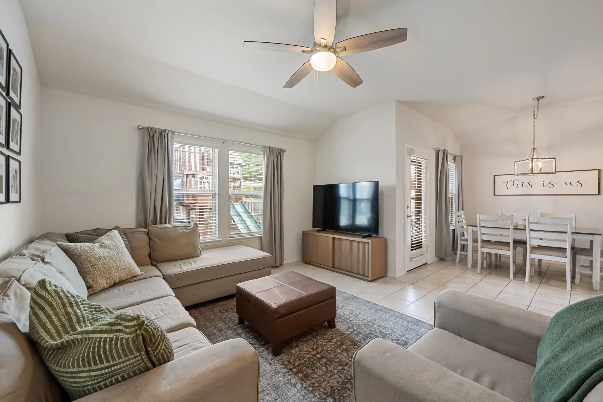 Single Family Residence For Sale in Rockwall County , 2250 Bryant Lane, Fate, Texas 75189, 4 Bedroom, 2 Bathroom, 2 Garage spaces, 1,563 Sqft, built in 2018, mls#21369814, Real Estate Agent in Fate, Homes For Sale in Rockwall county, Homes For Sale in Fate, Realtor in Fate Texas, Real Estate Brokerage Independent Realty Texas, Luminita Cordes Realtor