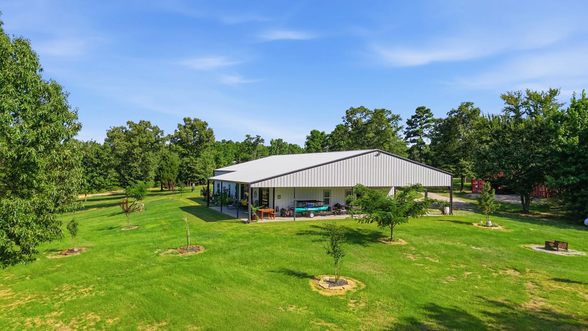Farm For Sale in Smith County , 12842 Farm to Market 838, Overton, Texas 75684, 3 Bedroom, 2 Bathroom, Garage spaces, 3,150 Sqft, built in 2020, mls#21367582, Real Estate Agent in Overton, Homes For Sale in Smith county, Homes For Sale in Overton, Realtor in Overton Texas, Real Estate Brokerage Independent Realty Texas, Luminita Cordes Realtor