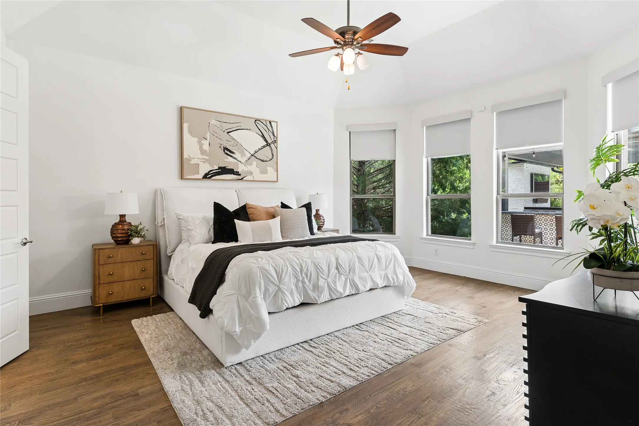 Single Family Residence For Rent in Denton County , 10215 Blackenhurst Lane, Frisco, Texas 75033, 5 Bedroom, 6 Bathroom, 3 Garage spaces, 4,931 Sqft, built in 2016, mls#21371502, Real Estate Agent in Frisco, Homes For Rent in Denton county, Homes For Rent in Frisco, Realtor in Frisco Texas, Real Estate Brokerage Independent Realty Texas, Luminita Cordes Realtor