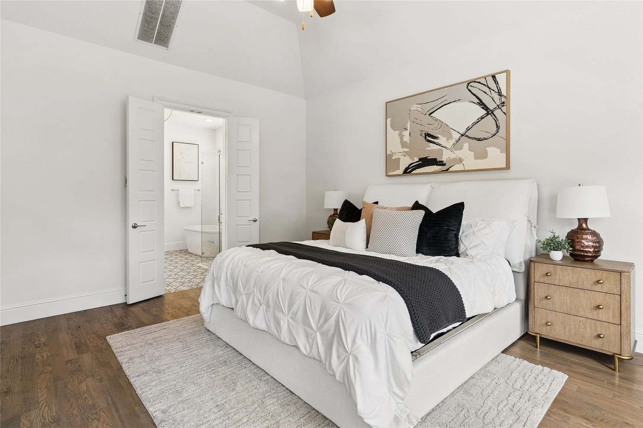 Single Family Residence For Rent in Denton County , 10215 Blackenhurst Lane, Frisco, Texas 75033, 5 Bedroom, 6 Bathroom, 3 Garage spaces, 4,931 Sqft, built in 2016, mls#21371502, Real Estate Agent in Frisco, Homes For Rent in Denton county, Homes For Rent in Frisco, Realtor in Frisco Texas, Real Estate Brokerage Independent Realty Texas, Luminita Cordes Realtor