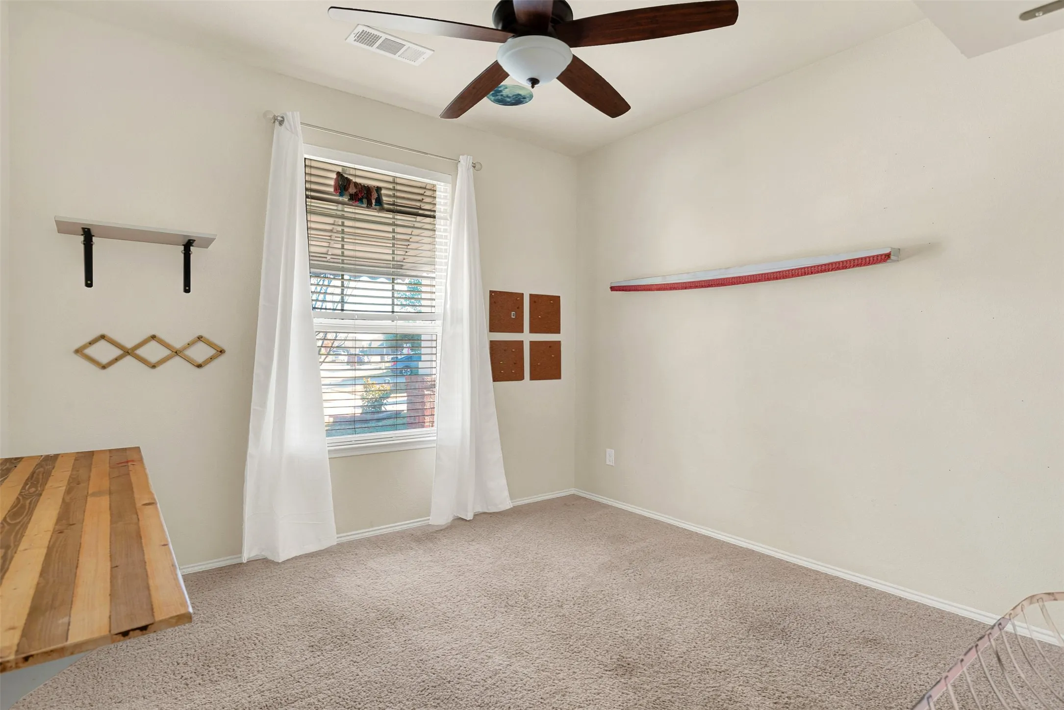 Single Family Residence For Sale in Tarrant County , 7901 Wildwest Drive, Fort Worth, Texas 76131, 4 Bedroom, 3 Bathroom, 2 Garage spaces, 2,546 Sqft, built in 2015, mls#21361969, Real Estate Agent in Fort Worth, Homes For Sale in Tarrant county, Homes For Sale in Fort Worth, Realtor in Fort Worth Texas, Real Estate Brokerage Independent Realty Texas, Luminita Cordes Realtor