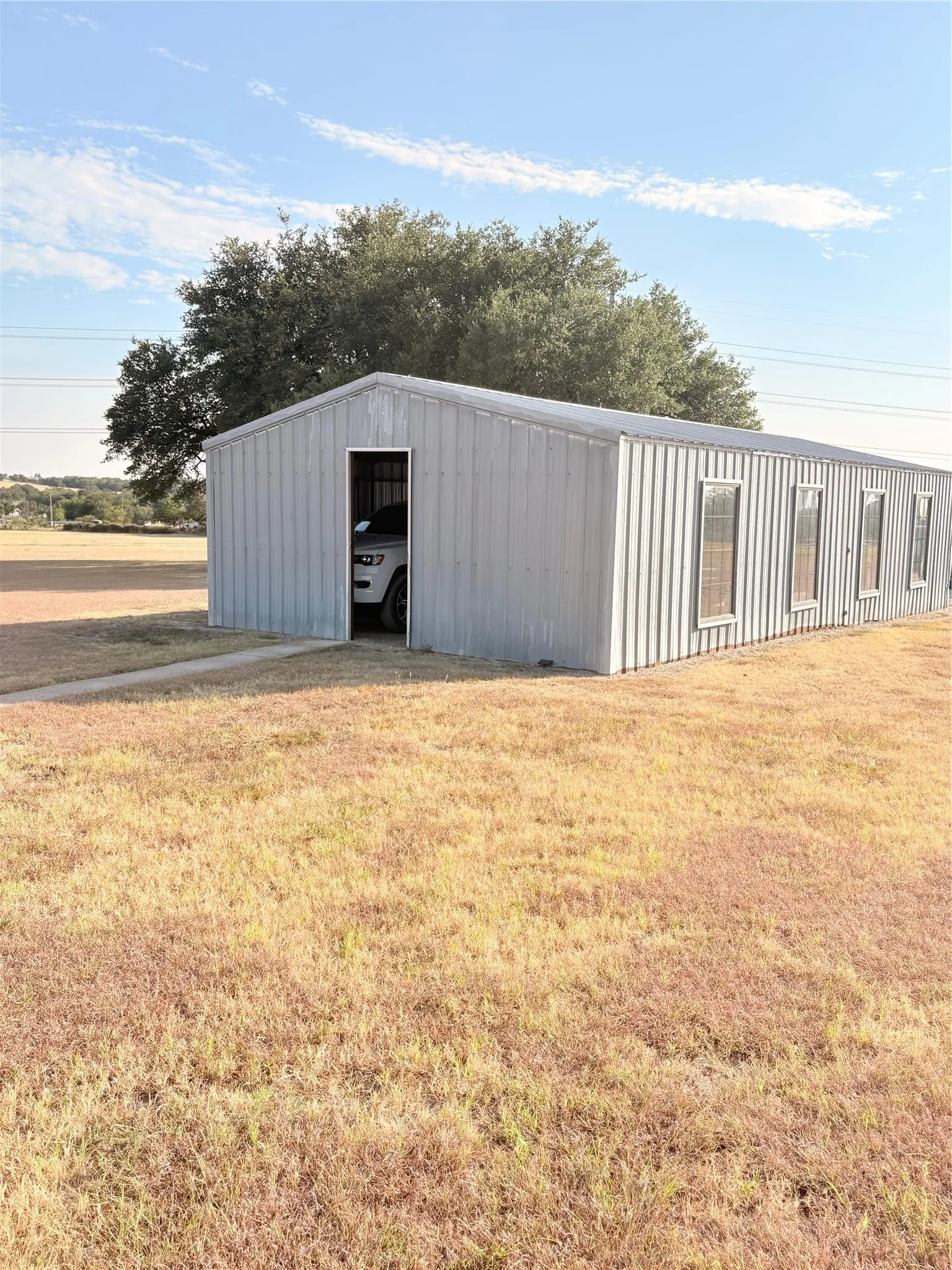 Mobile Home For Sale in Erath County , 1770 County Road 376, Dublin, Texas 76446, 3 Bedroom, 2 Bathroom, Garage spaces, 1,568 Sqft, built in 1985, mls#21370247, Real Estate Agent in Dublin, Homes For Sale in Erath county, Homes For Sale in Dublin, Realtor in Dublin Texas, Real Estate Brokerage Independent Realty Texas, Luminita Cordes Realtor