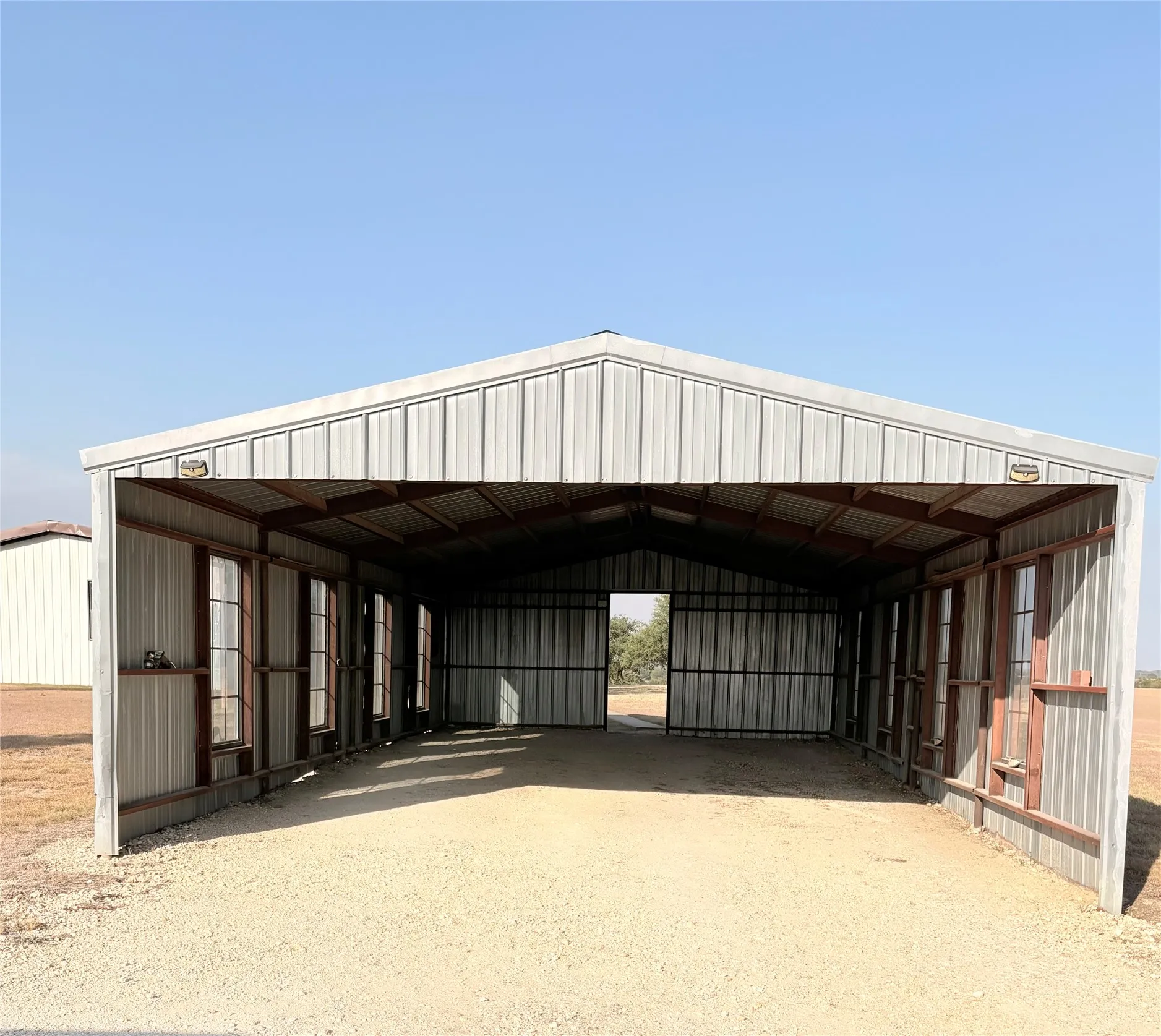Mobile Home For Sale in Erath County , 1770 County Road 376, Dublin, Texas 76446, 3 Bedroom, 2 Bathroom, Garage spaces, 1,568 Sqft, built in 1985, mls#21370247, Real Estate Agent in Dublin, Homes For Sale in Erath county, Homes For Sale in Dublin, Realtor in Dublin Texas, Real Estate Brokerage Independent Realty Texas, Luminita Cordes Realtor
