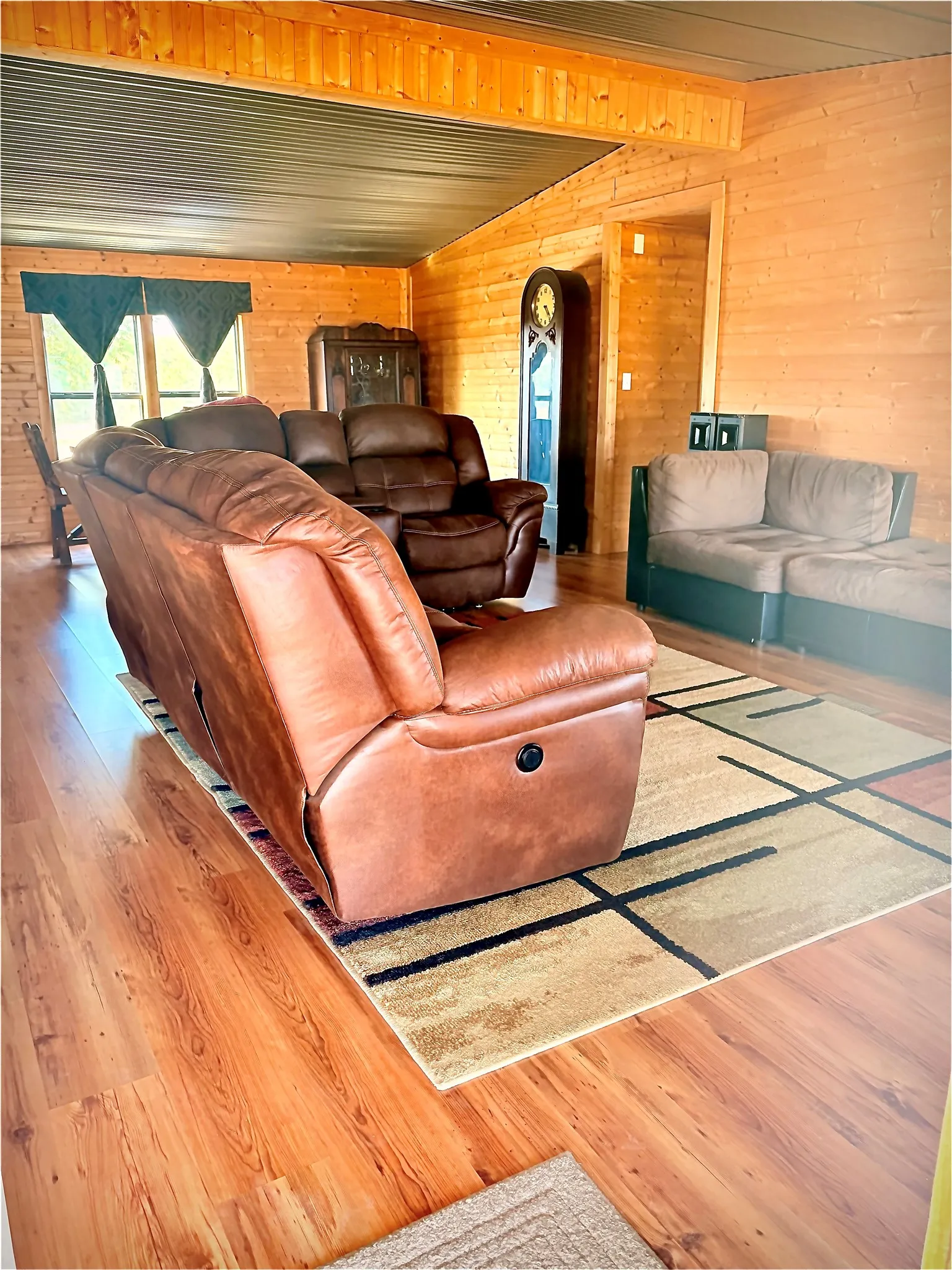 Mobile Home For Sale in Erath County , 1770 County Road 376, Dublin, Texas 76446, 3 Bedroom, 2 Bathroom, Garage spaces, 1,568 Sqft, built in 1985, mls#21370247, Real Estate Agent in Dublin, Homes For Sale in Erath county, Homes For Sale in Dublin, Realtor in Dublin Texas, Real Estate Brokerage Independent Realty Texas, Luminita Cordes Realtor