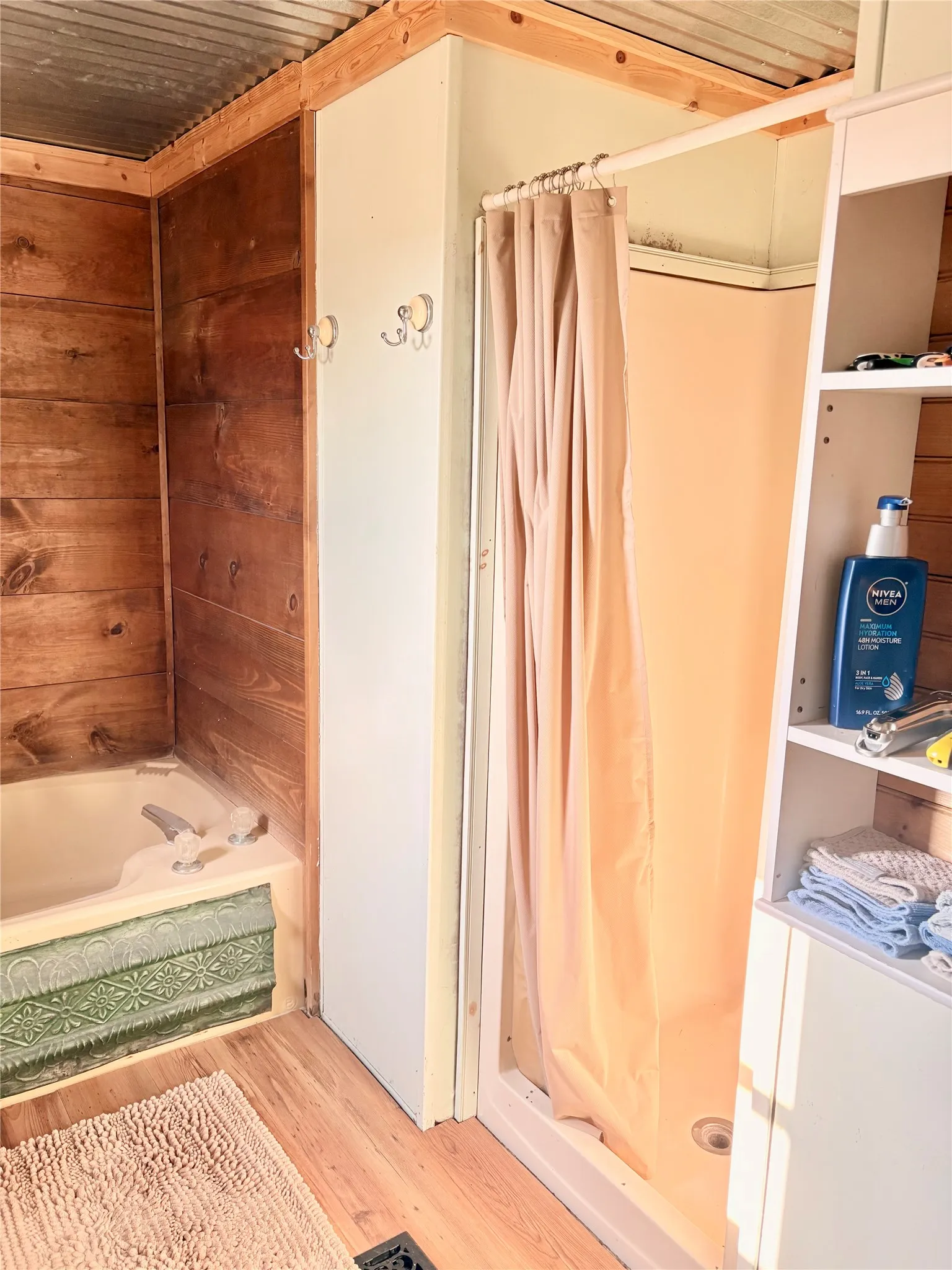 Mobile Home For Sale in Erath County , 1770 County Road 376, Dublin, Texas 76446, 3 Bedroom, 2 Bathroom, Garage spaces, 1,568 Sqft, built in 1985, mls#21370247, Real Estate Agent in Dublin, Homes For Sale in Erath county, Homes For Sale in Dublin, Realtor in Dublin Texas, Real Estate Brokerage Independent Realty Texas, Luminita Cordes Realtor