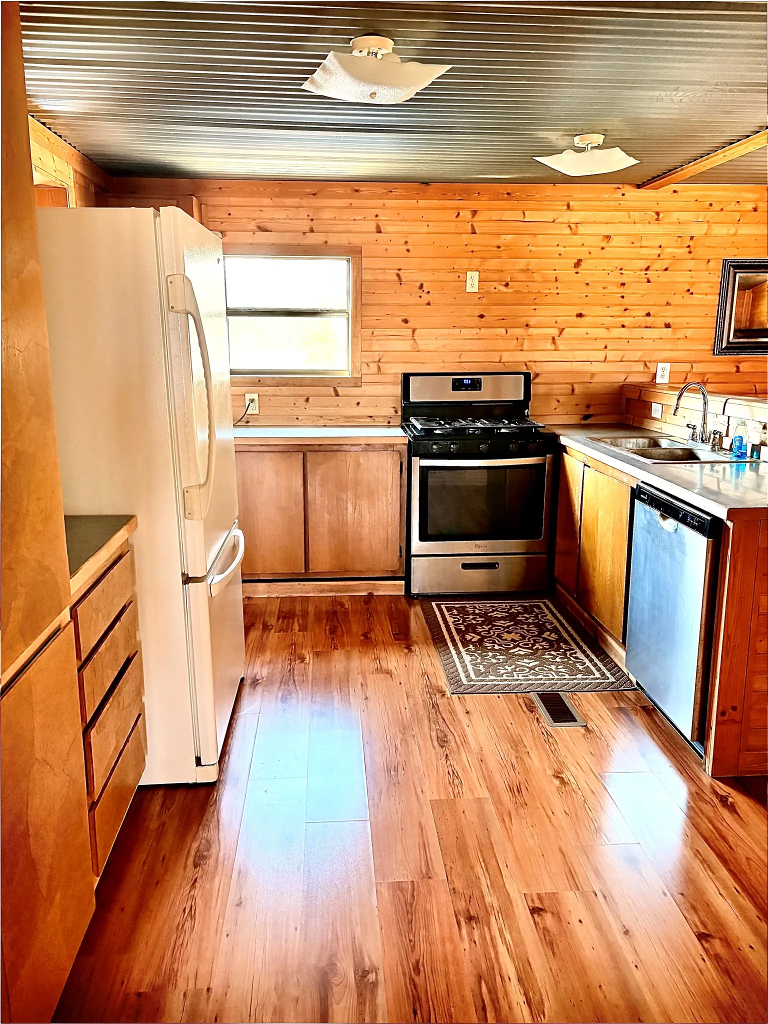 Mobile Home For Sale in Erath County , 1770 County Road 376, Dublin, Texas 76446, 3 Bedroom, 2 Bathroom, Garage spaces, 1,568 Sqft, built in 1985, mls#21370247, Real Estate Agent in Dublin, Homes For Sale in Erath county, Homes For Sale in Dublin, Realtor in Dublin Texas, Real Estate Brokerage Independent Realty Texas, Luminita Cordes Realtor