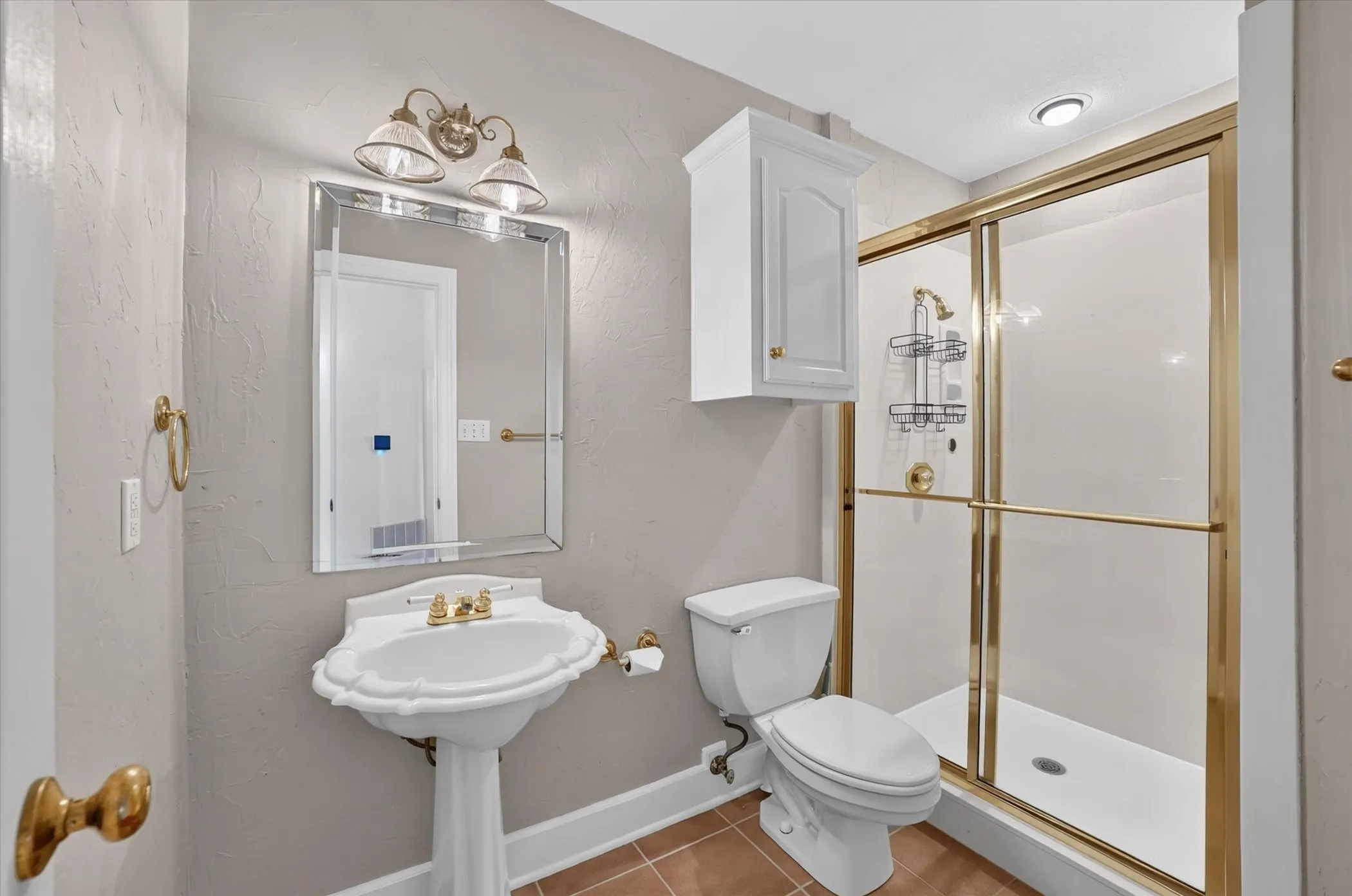 Single Family Residence For Sale in Rockwall County , 101 Reliance Court, Rockwall, Texas 75032, 4 Bedroom, 3 Bathroom, 2 Garage spaces, 3,100 Sqft, built in 1994, mls#21370487, Real Estate Agent in Rockwall, Homes For Sale in Rockwall county, Homes For Sale in Rockwall, Realtor in Rockwall Texas, Real Estate Brokerage Independent Realty Texas, Luminita Cordes Realtor