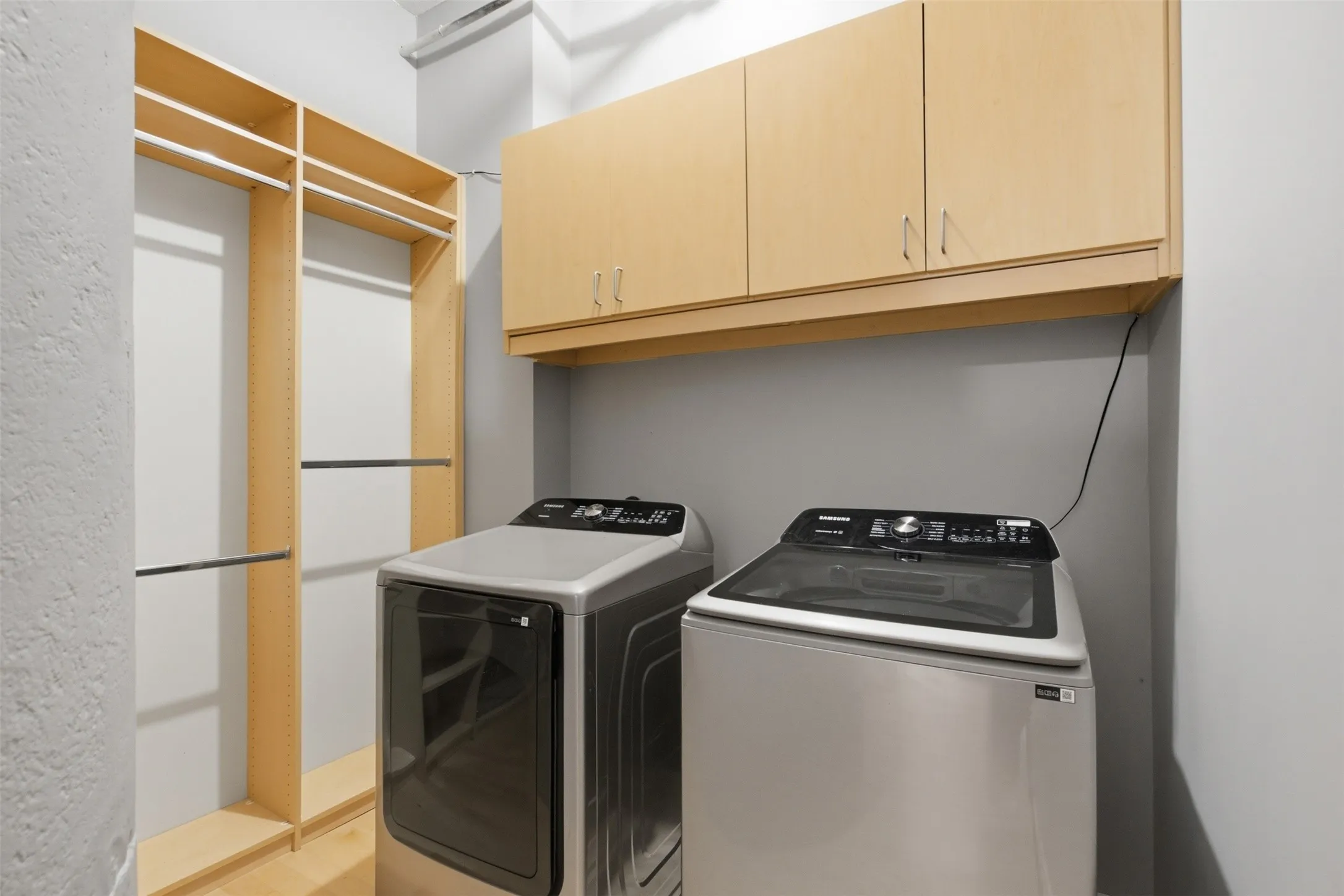 2022 Samsung Washer-Dryer set remains with the unit.