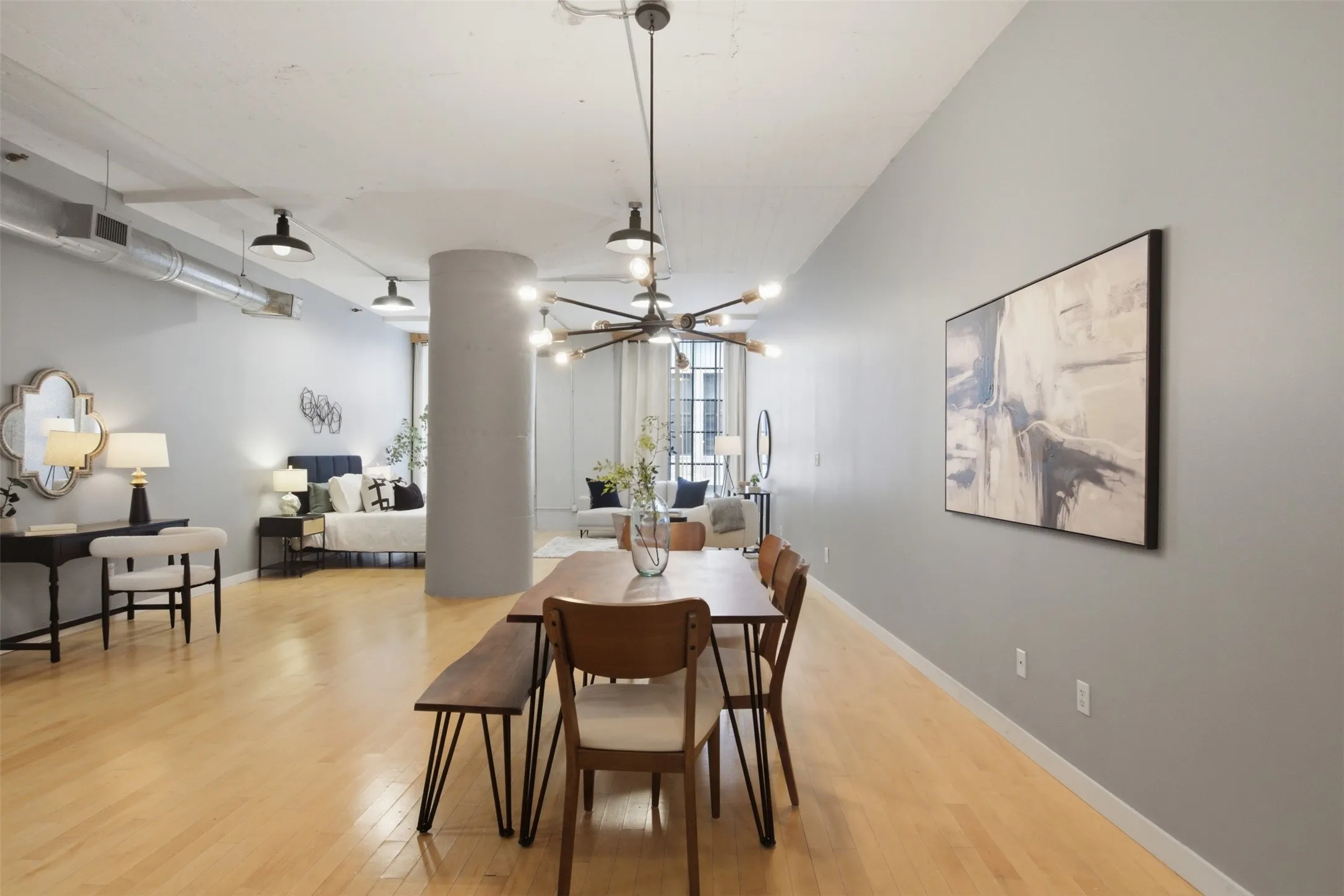 Condominium For Rent in Dallas County , 1122 Jackson Street 318, Dallas, Texas 75202, 1 Bedroom, 1 Bathroom, 1 Garage spaces, 1,156 Sqft, built in 1925, mls#21371112, Real Estate Agent in Dallas, Homes For Rent in Dallas county, Homes For Rent in Dallas, Realtor in Dallas Texas, Real Estate Brokerage Independent Realty Texas, Luminita Cordes Realtor