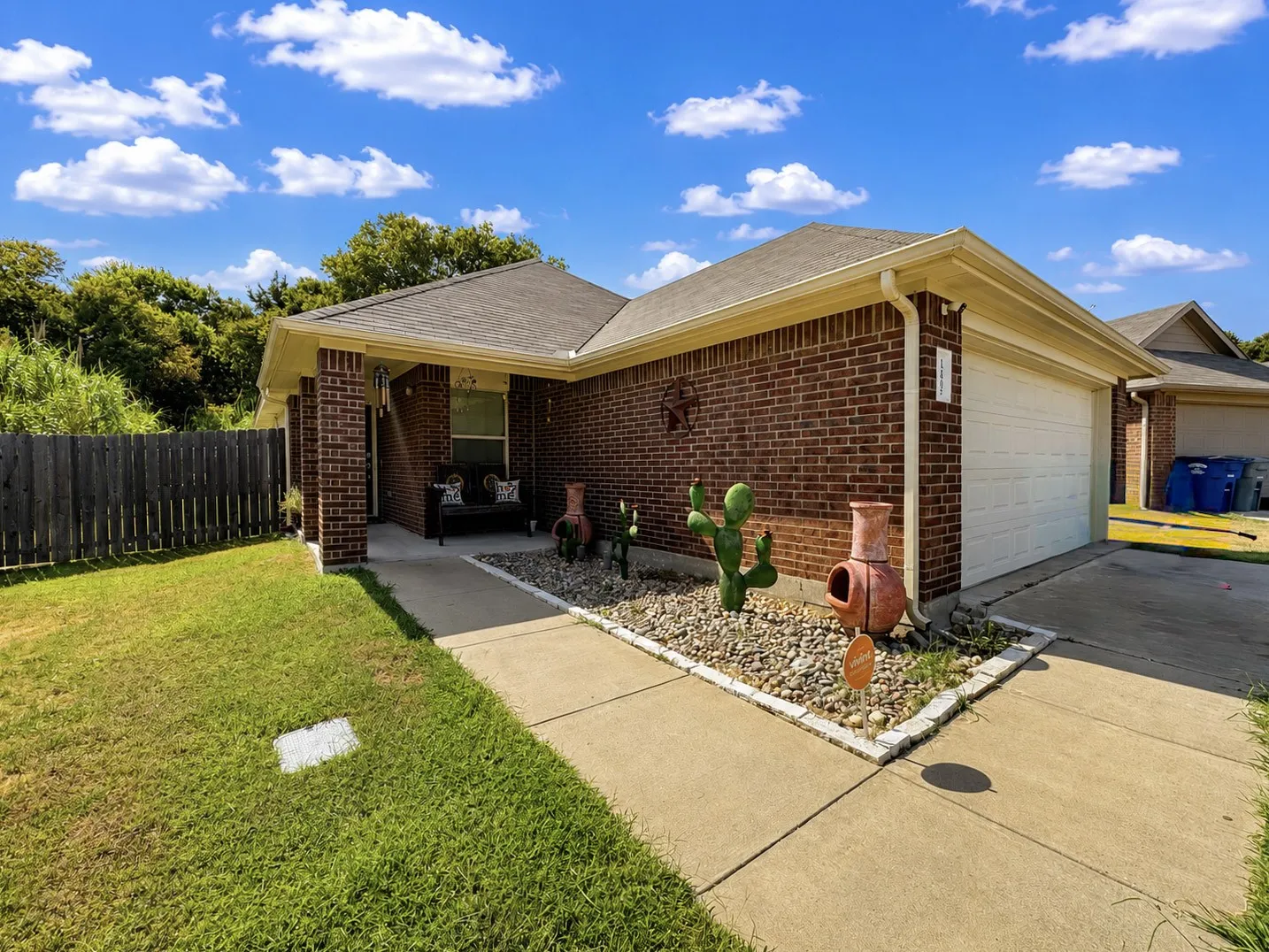 Single Family Residence For Sale in Dallas County , 12802 Kyla Jean Court, Dallas, Texas 75253, 3 Bedroom, 2 Bathroom, 2 Garage spaces, 1,450 Sqft, built in 2017, mls#21361038, Real Estate Agent in Dallas, Homes For Sale in Dallas county, Homes For Sale in Dallas, Realtor in Dallas Texas, Real Estate Brokerage Independent Realty Texas, Luminita Cordes Realtor