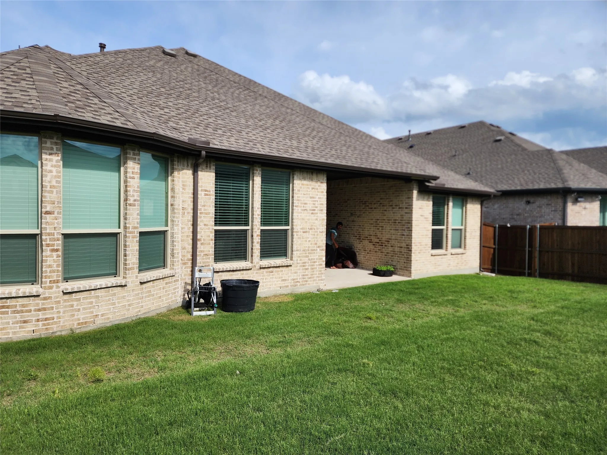 Single Family Residence For Rent in Collin County , 3903 hudson Street, Melissa, Texas 75454, 5 Bedroom, 4 Bathroom, 2 Garage spaces, 3,551 Sqft, built in 2022, mls#21371567, Real Estate Agent in Melissa, Homes For Rent in Collin county, Homes For Rent in Melissa, Realtor in Melissa Texas, Real Estate Brokerage Independent Realty Texas, Luminita Cordes Realtor