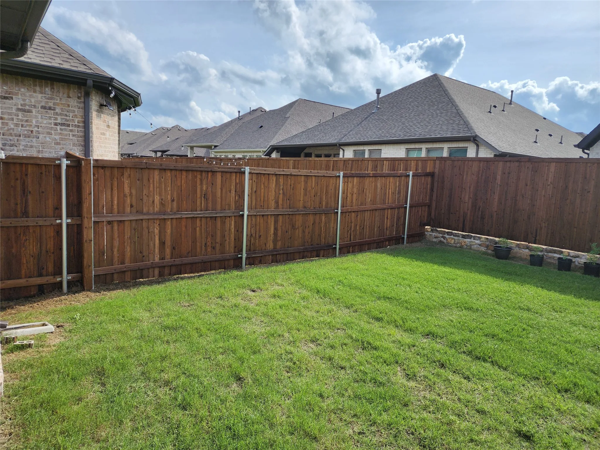 Single Family Residence For Rent in Collin County , 3903 hudson Street, Melissa, Texas 75454, 5 Bedroom, 4 Bathroom, 2 Garage spaces, 3,551 Sqft, built in 2022, mls#21371567, Real Estate Agent in Melissa, Homes For Rent in Collin county, Homes For Rent in Melissa, Realtor in Melissa Texas, Real Estate Brokerage Independent Realty Texas, Luminita Cordes Realtor