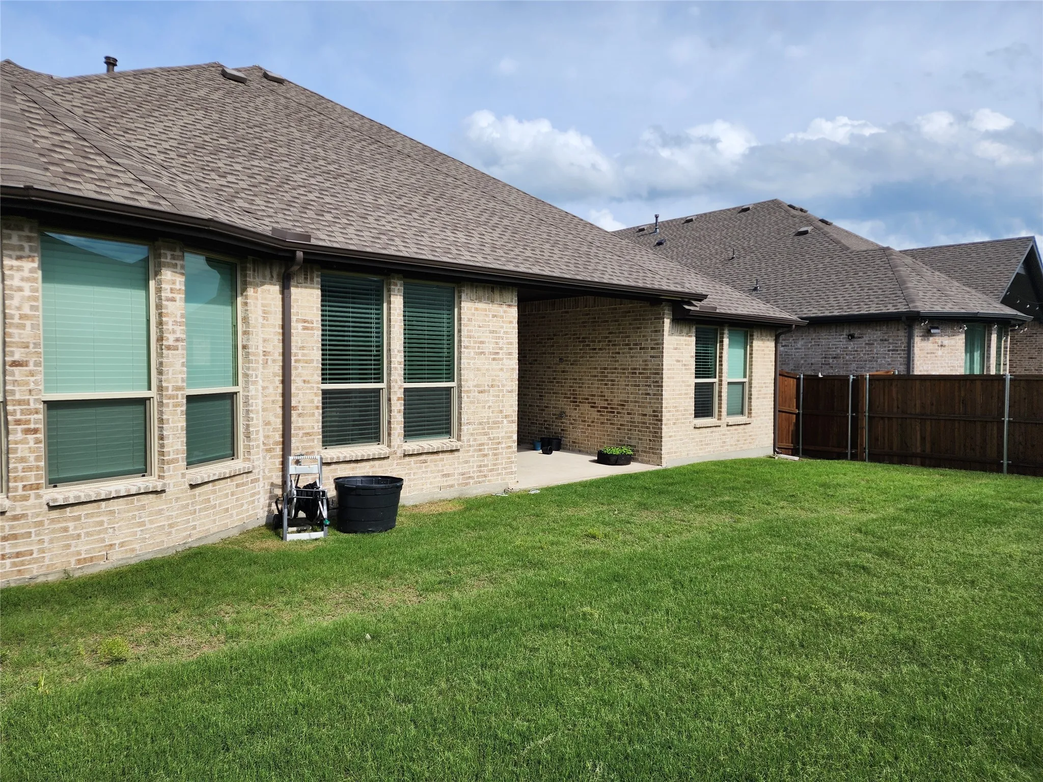 Single Family Residence For Rent in Collin County , 3903 hudson Street, Melissa, Texas 75454, 5 Bedroom, 4 Bathroom, 2 Garage spaces, 3,551 Sqft, built in 2022, mls#21371567, Real Estate Agent in Melissa, Homes For Rent in Collin county, Homes For Rent in Melissa, Realtor in Melissa Texas, Real Estate Brokerage Independent Realty Texas, Luminita Cordes Realtor