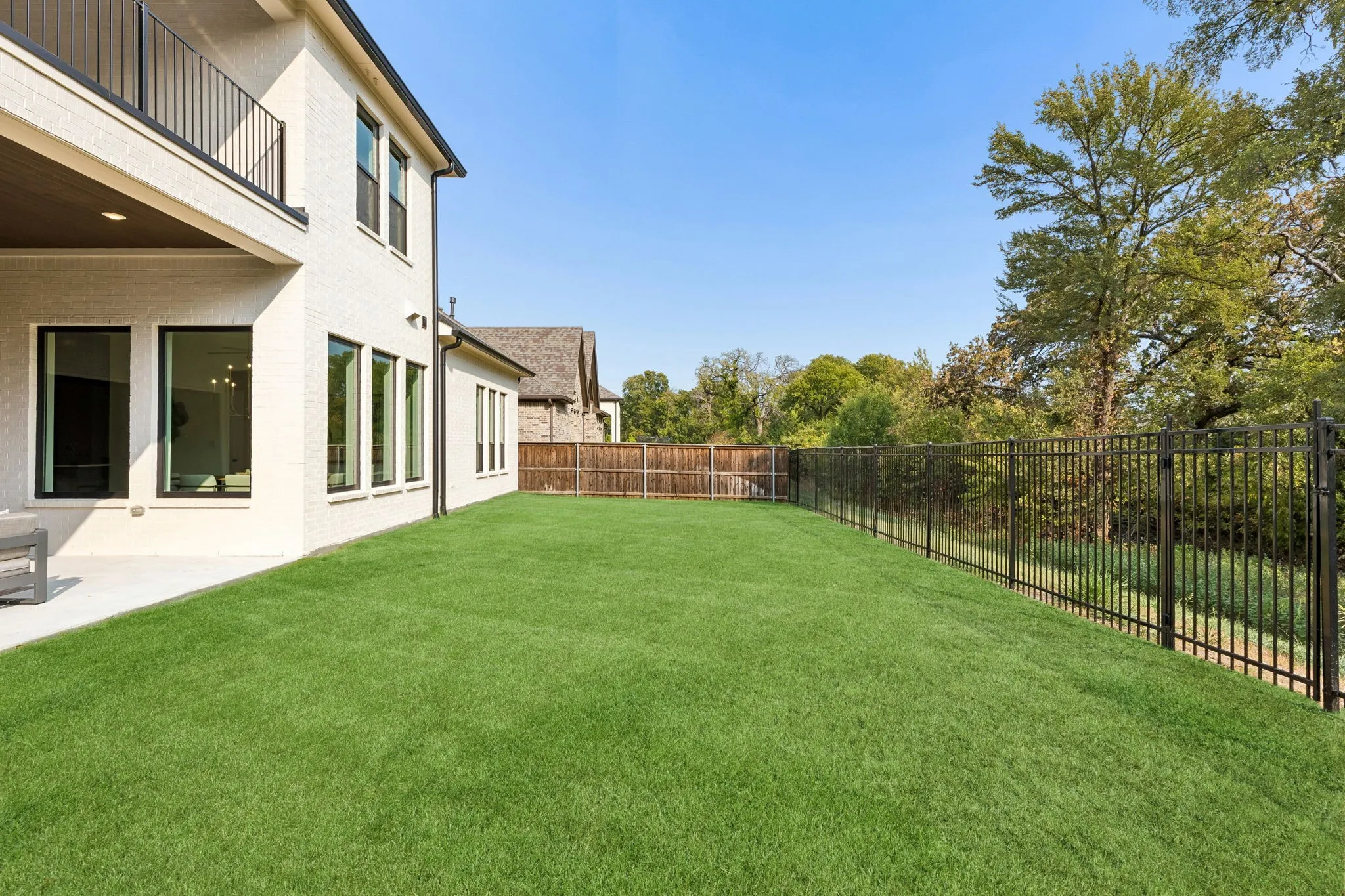 Single Family Residence For Sale in Tarrant County , 1770 Coopers Hawk Drive, Arlington, Texas 76005, 5 Bedroom, 6 Bathroom, 3 Garage spaces, 4,795 Sqft, built in 2026, mls#21370576, Real Estate Agent in Arlington, Homes For Sale in Tarrant county, Homes For Sale in Arlington, Realtor in Arlington Texas, Real Estate Brokerage Independent Realty Texas, Luminita Cordes Realtor