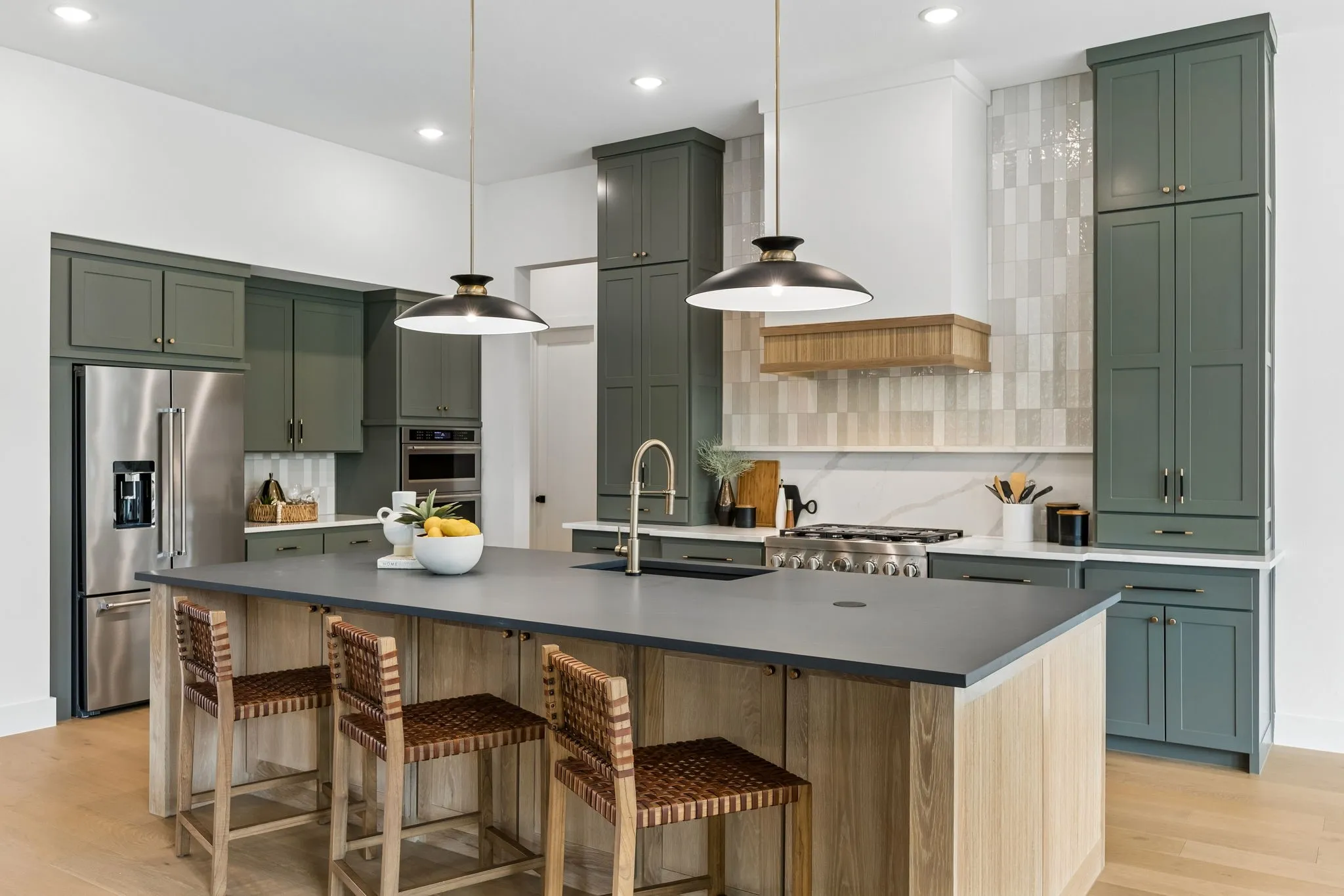 Single Family Residence For Sale in Tarrant County , 1770 Coopers Hawk Drive, Arlington, Texas 76005, 5 Bedroom, 6 Bathroom, 3 Garage spaces, 4,795 Sqft, built in 2026, mls#21370576, Real Estate Agent in Arlington, Homes For Sale in Tarrant county, Homes For Sale in Arlington, Realtor in Arlington Texas, Real Estate Brokerage Independent Realty Texas, Luminita Cordes Realtor