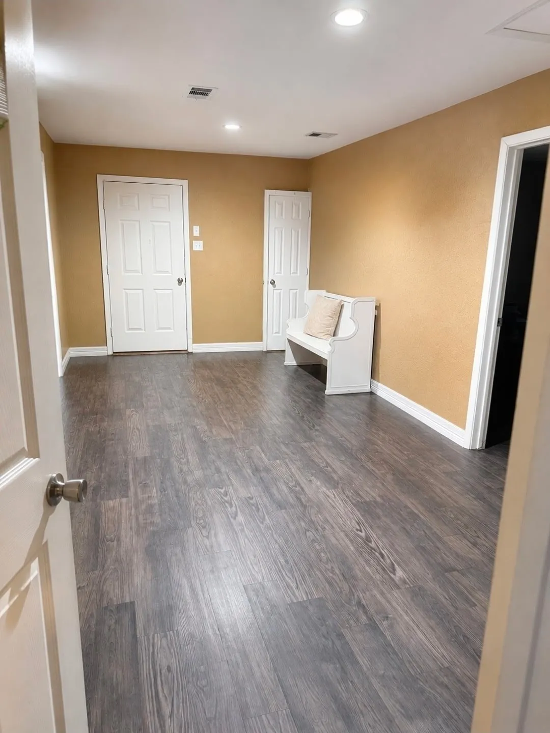 Single Family Residence For Sale in Erath County , 10169 W State Highway 6, Dublin, Texas 76446, 4 Bedroom, 2 Bathroom, Garage spaces, 1,988 Sqft, built in 1968, mls#21371574, Real Estate Agent in Dublin, Homes For Sale in Erath county, Homes For Sale in Dublin, Realtor in Dublin Texas, Real Estate Brokerage Independent Realty Texas, Luminita Cordes Realtor