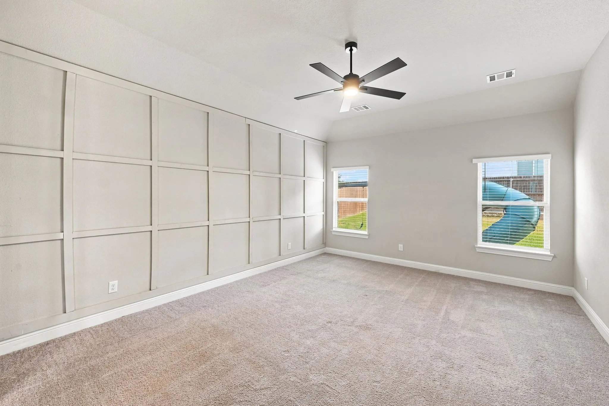 Single Family Residence For Sale in Ellis County , 4409 Dandelion Lane, Midlothian, Texas 76065, 4 Bedroom, 4 Bathroom, 2 Garage spaces, 3,174 Sqft, built in 2020, mls#21367443, Real Estate Agent in Midlothian, Homes For Sale in Ellis county, Homes For Sale in Midlothian, Realtor in Midlothian Texas, Real Estate Brokerage Independent Realty Texas, Luminita Cordes Realtor