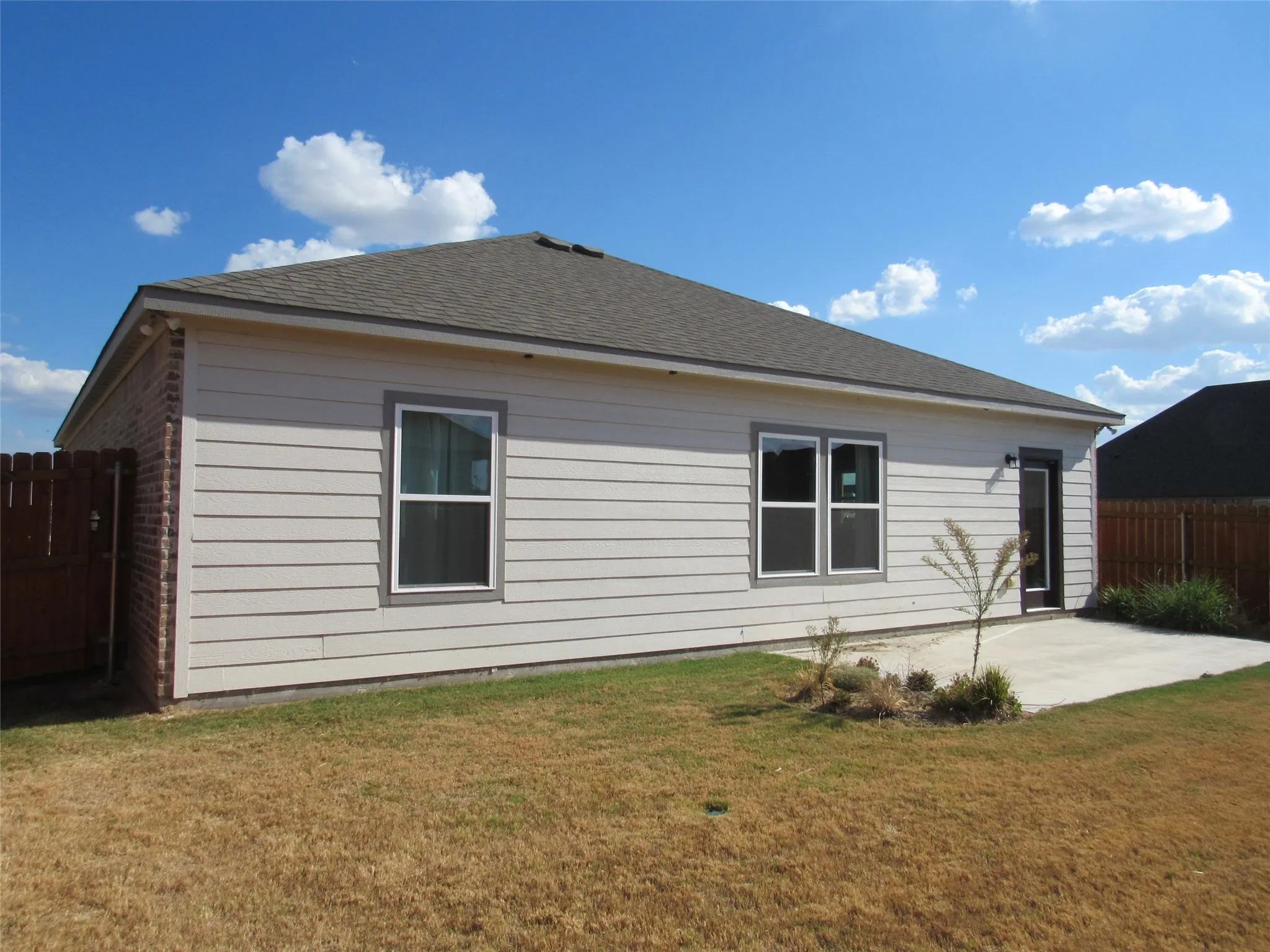 Single Family Residence For Sale in Mc Lennan County , 11437 Themis Court, Lorena, Texas 76655, 4 Bedroom, 2 Bathroom, 2 Garage spaces, 2,362 Sqft, built in 2025, mls#21369562, Real Estate Agent in Lorena, Homes For Sale in Mc Lennan county, Homes For Sale in Lorena, Realtor in Lorena Texas, Real Estate Brokerage Independent Realty Texas, Luminita Cordes Realtor