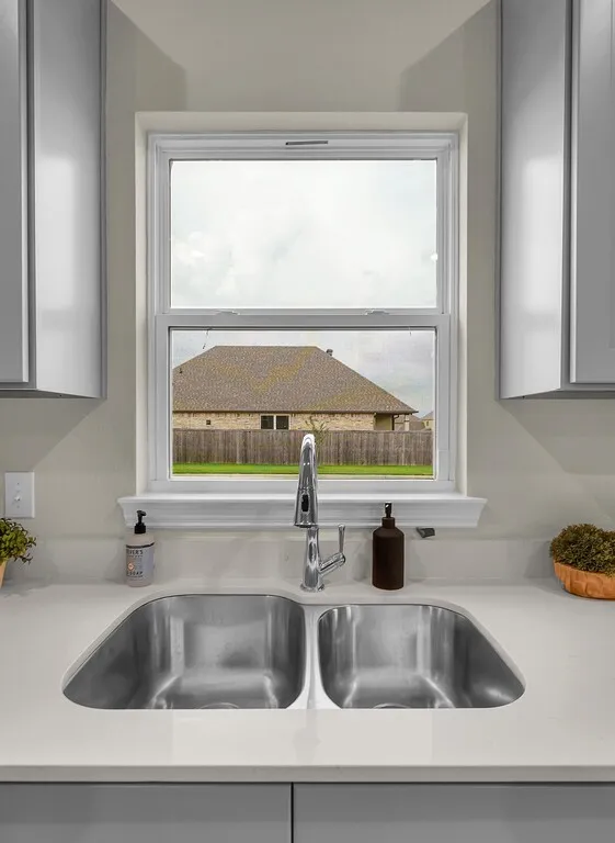 Single Family Residence For Sale in Mc Lennan County , 11437 Themis Court, Lorena, Texas 76655, 4 Bedroom, 2 Bathroom, 2 Garage spaces, 2,362 Sqft, built in 2025, mls#21369562, Real Estate Agent in Lorena, Homes For Sale in Mc Lennan county, Homes For Sale in Lorena, Realtor in Lorena Texas, Real Estate Brokerage Independent Realty Texas, Luminita Cordes Realtor