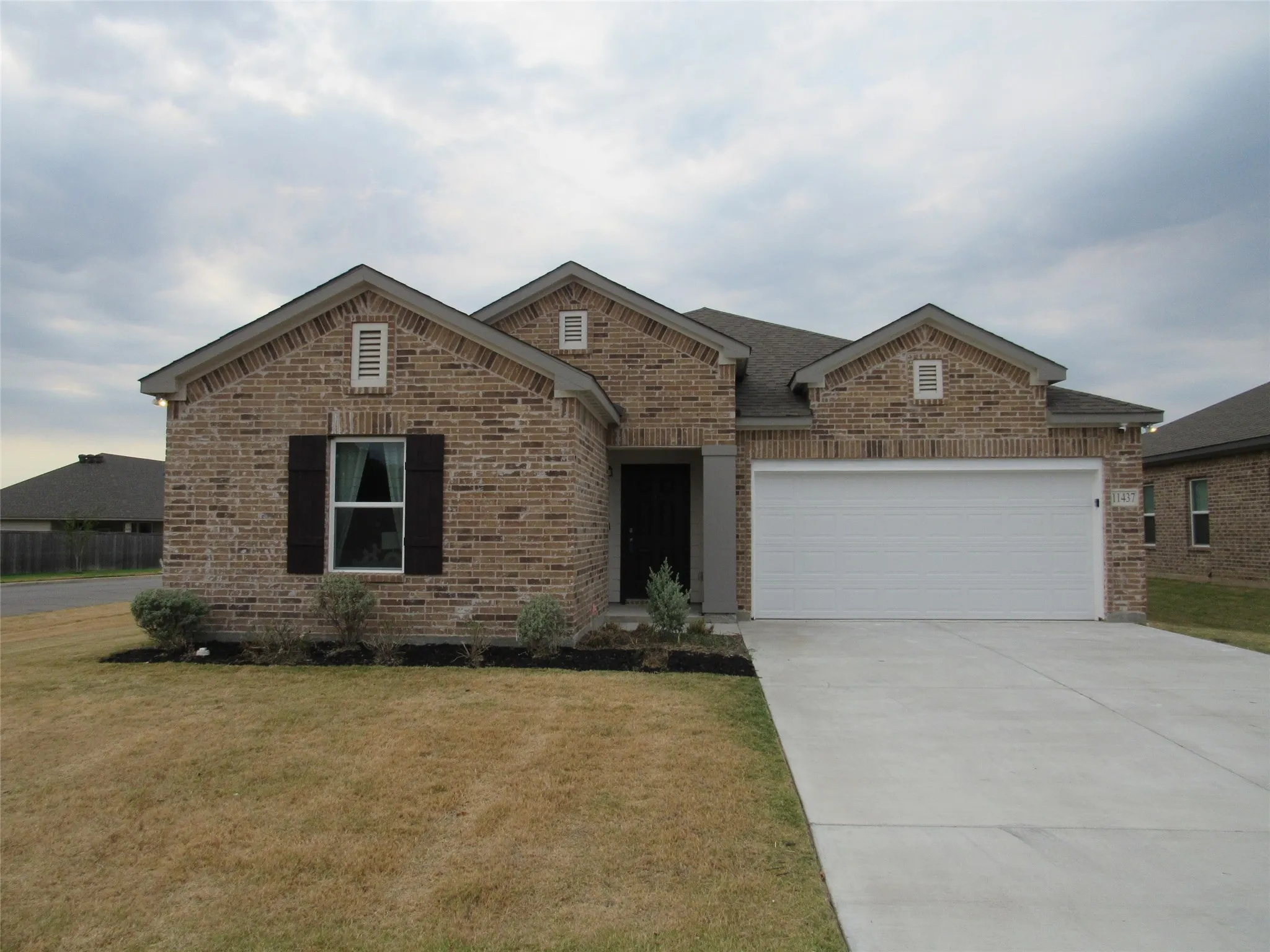 Single Family Residence For Sale in Mc Lennan County , 11437 Themis Court, Lorena, Texas 76655, 4 Bedroom, 2 Bathroom, 2 Garage spaces, 2,362 Sqft, built in 2025, mls#21369562, Real Estate Agent in Lorena, Homes For Sale in Mc Lennan county, Homes For Sale in Lorena, Realtor in Lorena Texas, Real Estate Brokerage Independent Realty Texas, Luminita Cordes Realtor