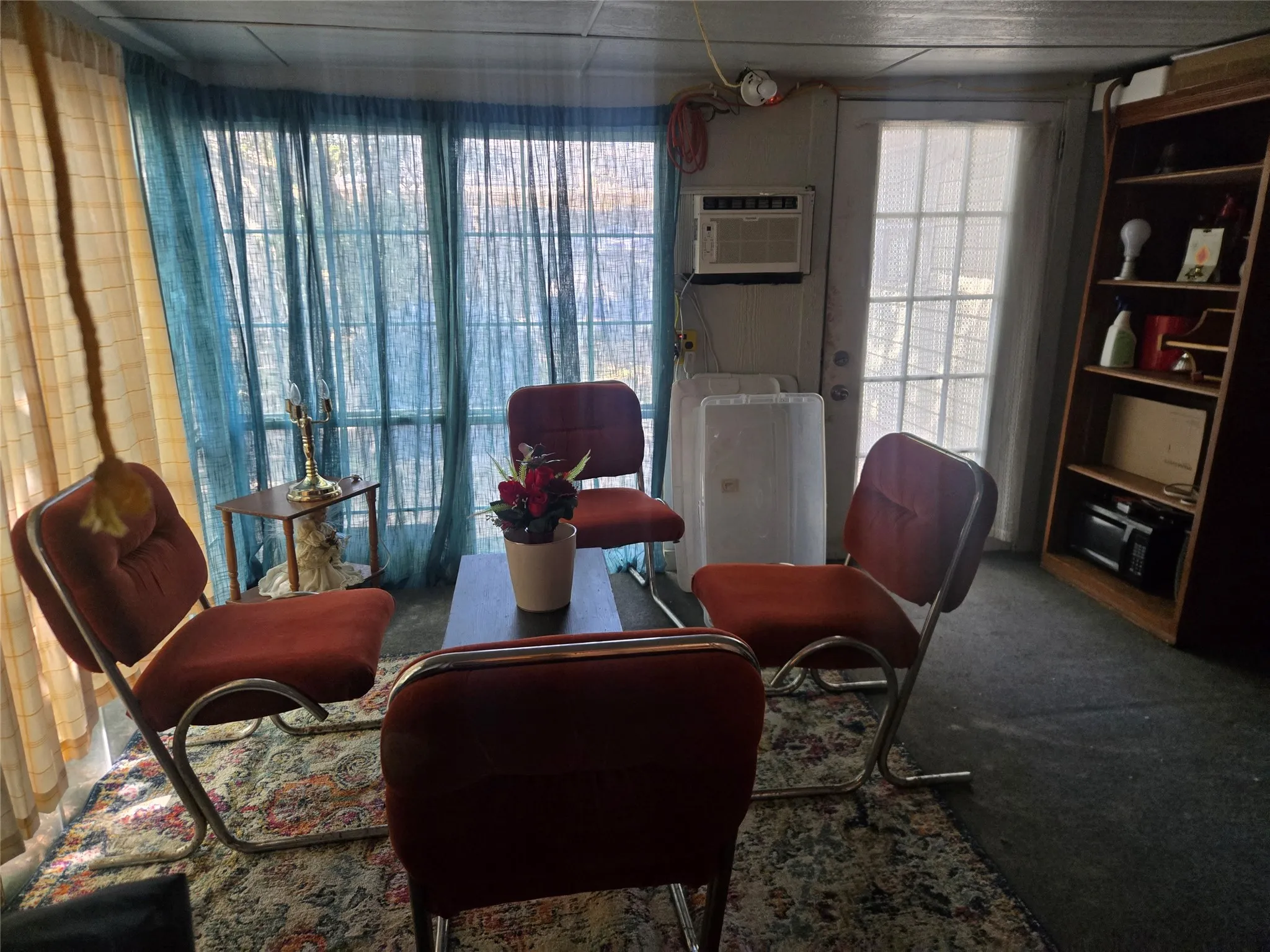 Single Family Residence For Sale in Dallas County , 12207 Baron Drive, Balch Springs, Texas 75180, 3 Bedroom, 2 Bathroom, Garage spaces, 1,930 Sqft, built in 1972, mls#21370514, Real Estate Agent in Balch Springs, Homes For Sale in Dallas county, Homes For Sale in Balch Springs, Realtor in Balch Springs Texas, Real Estate Brokerage Independent Realty Texas, Luminita Cordes Realtor