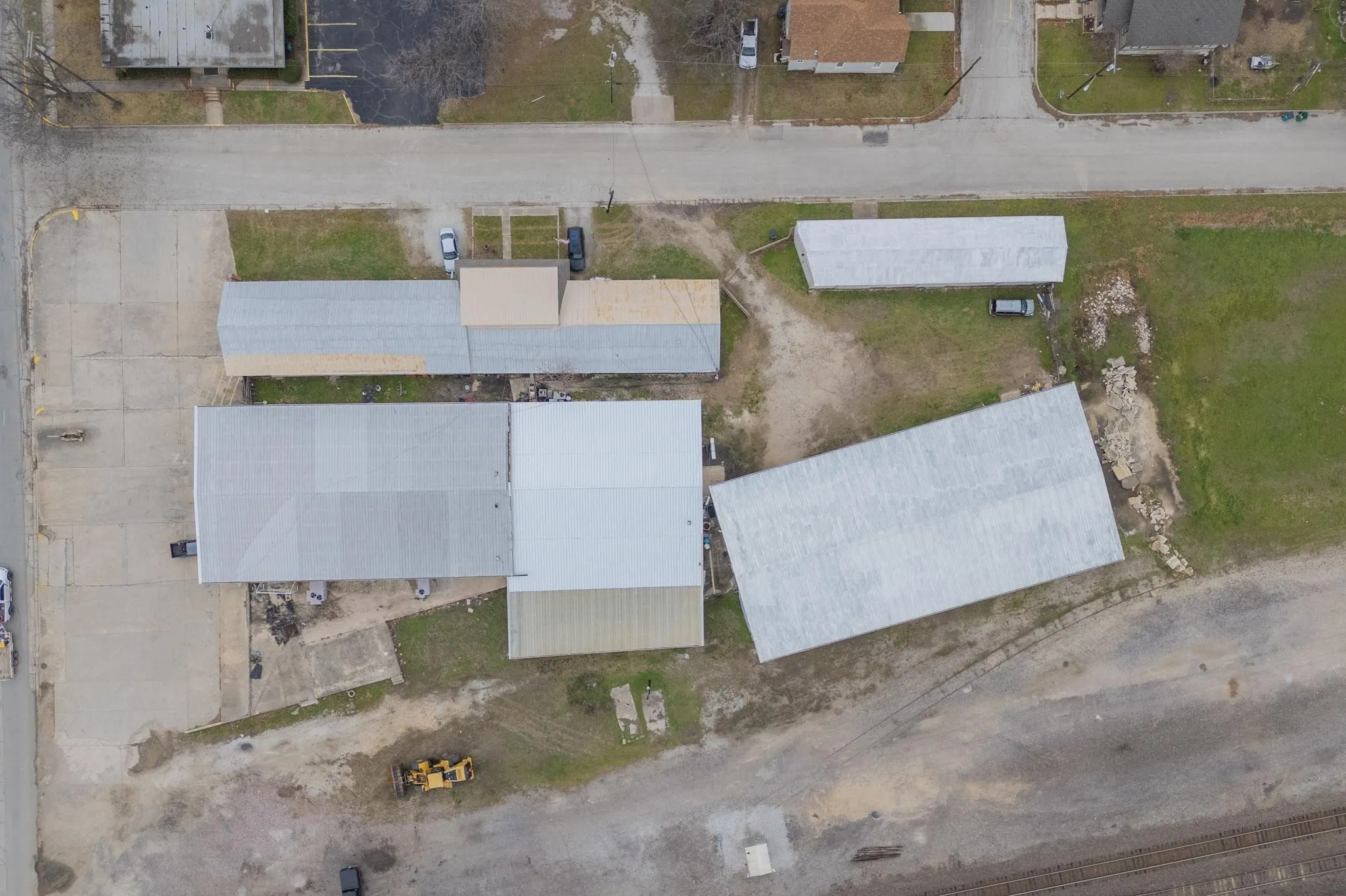 Warehouse For Rent in Cooke County , 517 E Broadway Street, Gainesville, Texas 76240, 0, 0, Garage spaces, 0 Sqft, built in 1970, mls#21371584, Real Estate Agent in Gainesville, Homes For Rent in Cooke county, Homes For Rent in Gainesville, Realtor in Gainesville Texas, Real Estate Brokerage Independent Realty Texas, Luminita Cordes Realtor
