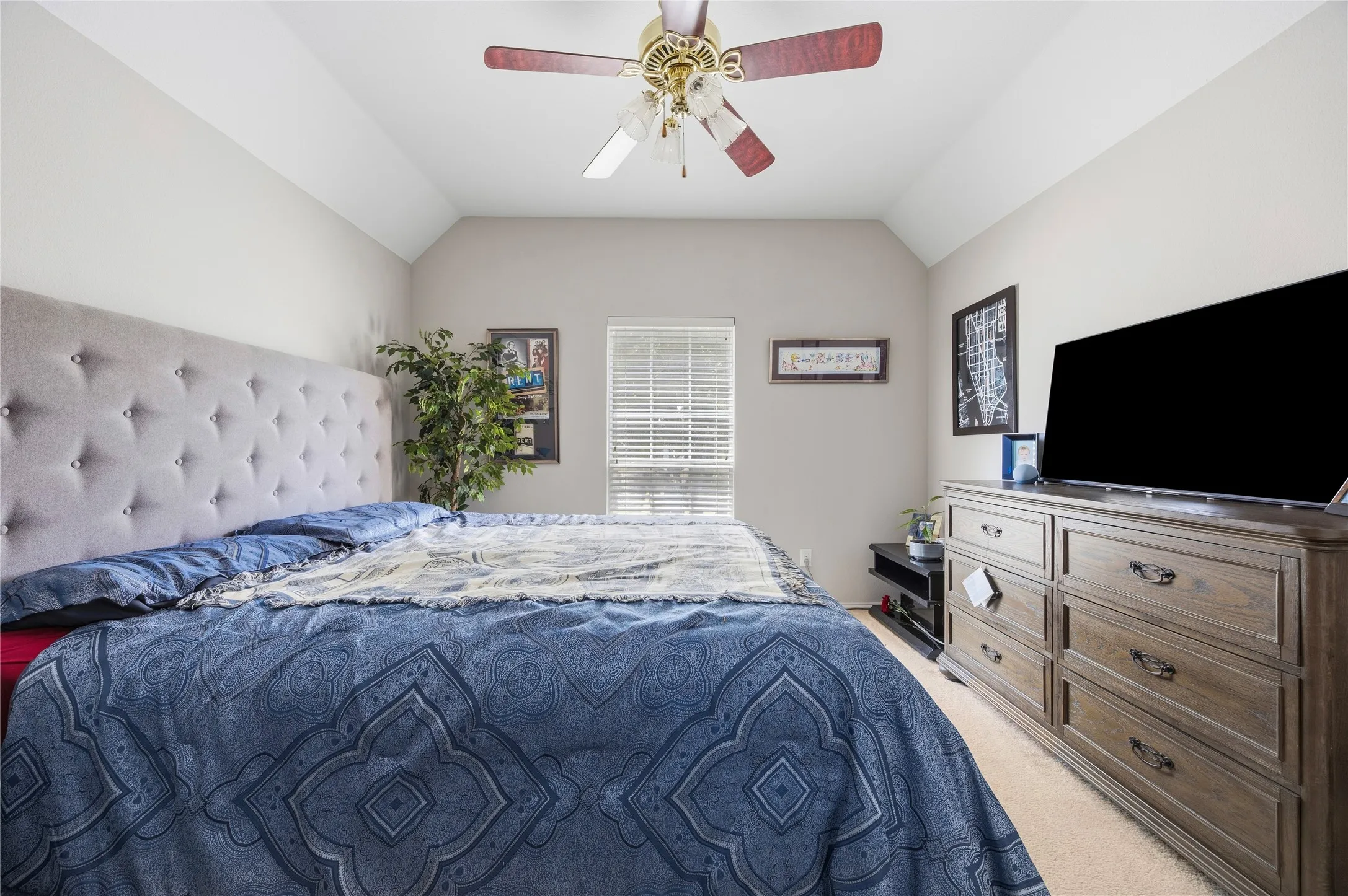 Single Family Residence For Sale in Dallas County , 510 Archer Drive, Coppell, Texas 75019, 2 Bedroom, 3 Bathroom, 2 Garage spaces, 1,560 Sqft, built in 2000, mls#21371587, Real Estate Agent in Coppell, Homes For Sale in Dallas county, Homes For Sale in Coppell, Realtor in Coppell Texas, Real Estate Brokerage Independent Realty Texas, Luminita Cordes Realtor