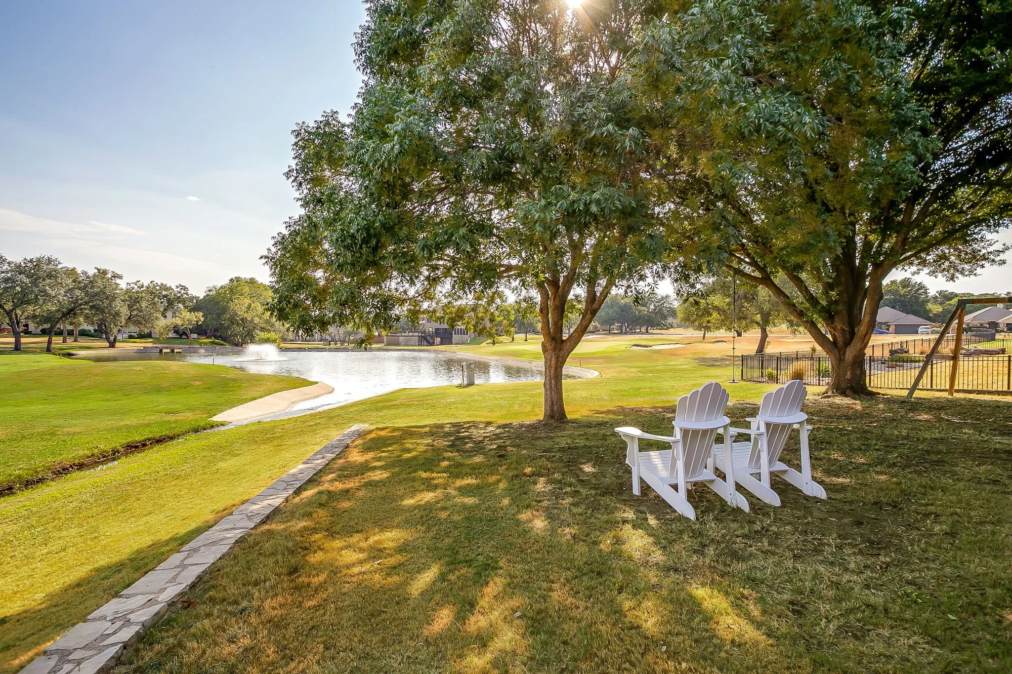 Single Family Residence For Sale in Hood County , 8810 Bellechase Road, Granbury, Texas 76049, 3 Bedroom, 2 Bathroom, 2 Garage spaces, 2,248 Sqft, built in 1993, mls#21371562, Real Estate Agent in Granbury, Homes For Sale in Hood county, Homes For Sale in Granbury, Realtor in Granbury Texas, Real Estate Brokerage Independent Realty Texas, Luminita Cordes Realtor