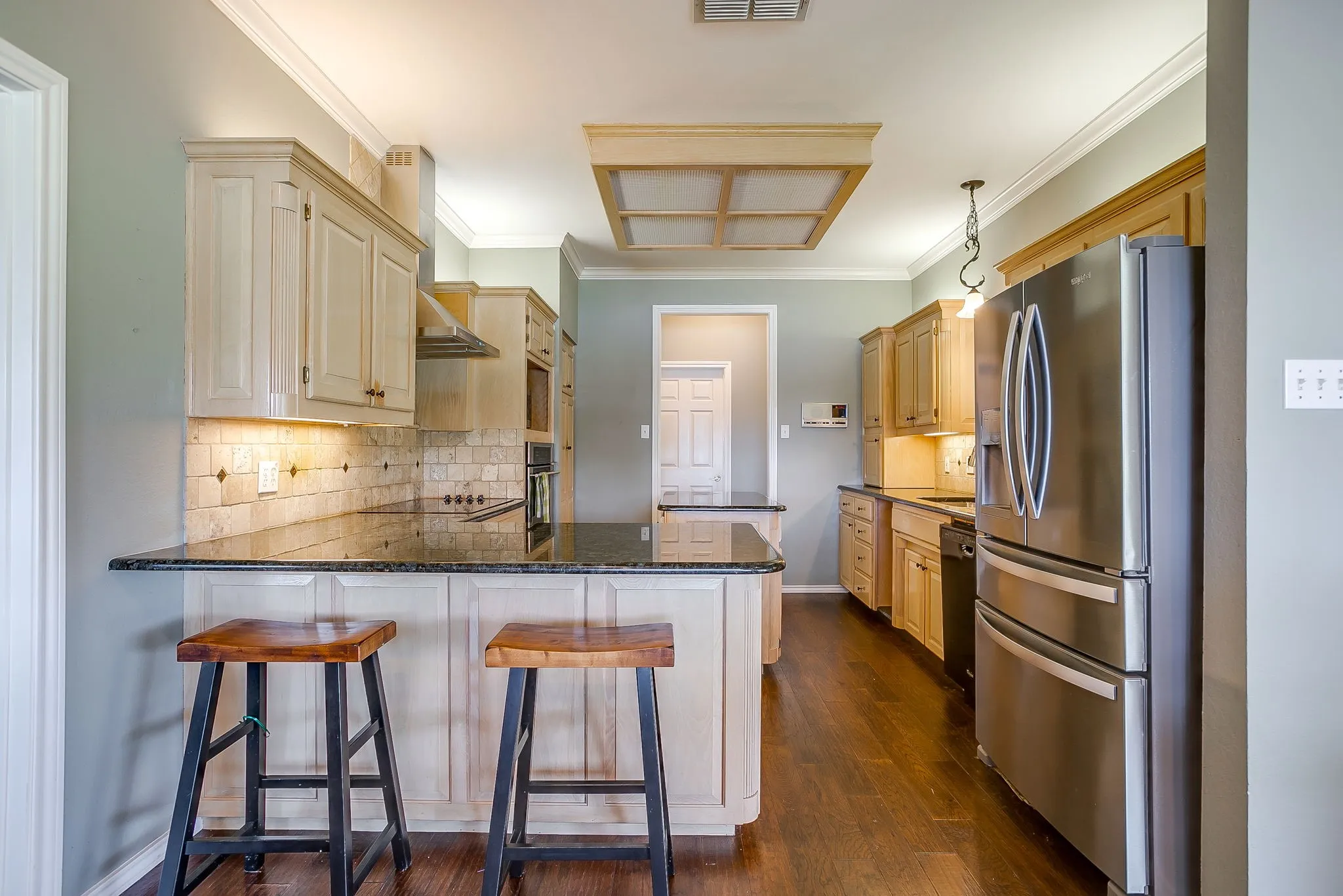 Single Family Residence For Sale in Hood County , 8810 Bellechase Road, Granbury, Texas 76049, 3 Bedroom, 2 Bathroom, 2 Garage spaces, 2,248 Sqft, built in 1993, mls#21371562, Real Estate Agent in Granbury, Homes For Sale in Hood county, Homes For Sale in Granbury, Realtor in Granbury Texas, Real Estate Brokerage Independent Realty Texas, Luminita Cordes Realtor