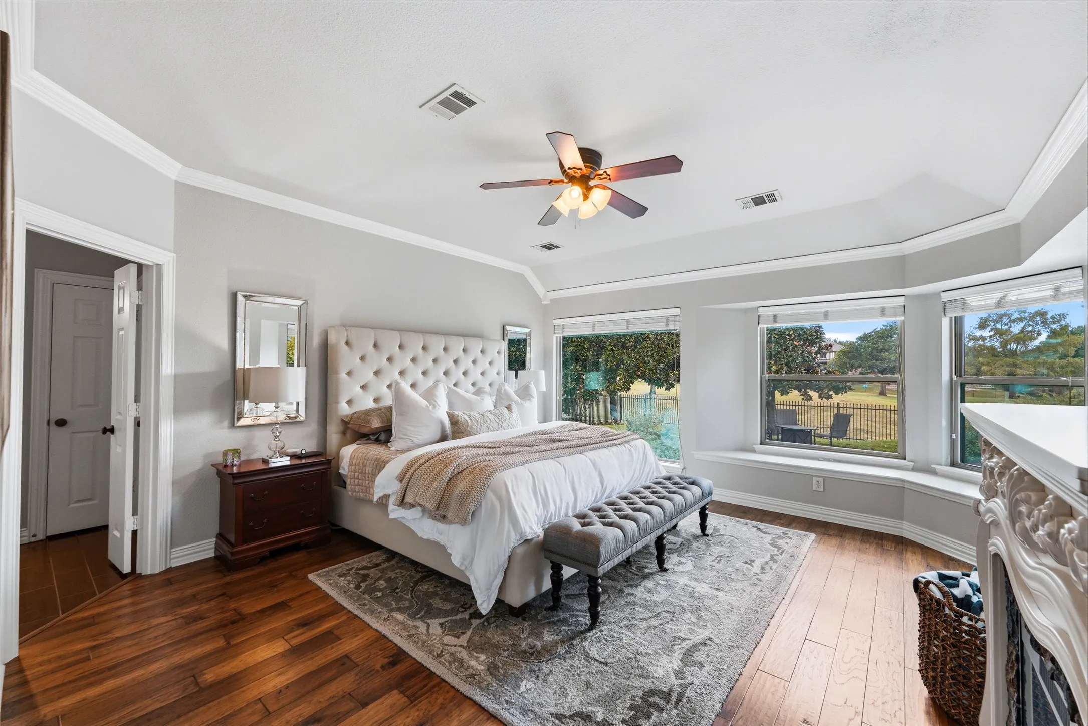 Single Family Residence For Sale in Rockwall County , 1530 Fairlakes Pointe Drive, Rockwall, Texas 75087, 5 Bedroom, 4 Bathroom, 3 Garage spaces, 3,415 Sqft, built in 1999, mls#21371232, Real Estate Agent in Rockwall, Homes For Sale in Rockwall county, Homes For Sale in Rockwall, Realtor in Rockwall Texas, Real Estate Brokerage Independent Realty Texas, Luminita Cordes Realtor