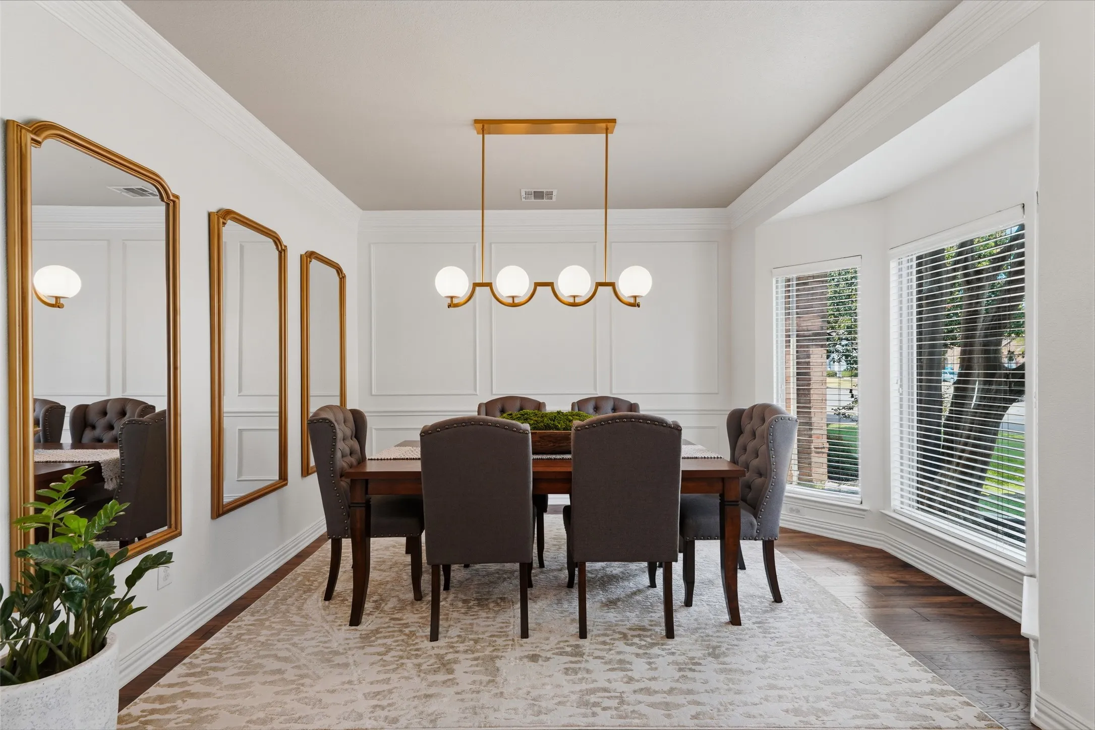 Single Family Residence For Sale in Rockwall County , 1530 Fairlakes Pointe Drive, Rockwall, Texas 75087, 5 Bedroom, 4 Bathroom, 3 Garage spaces, 3,415 Sqft, built in 1999, mls#21371232, Real Estate Agent in Rockwall, Homes For Sale in Rockwall county, Homes For Sale in Rockwall, Realtor in Rockwall Texas, Real Estate Brokerage Independent Realty Texas, Luminita Cordes Realtor