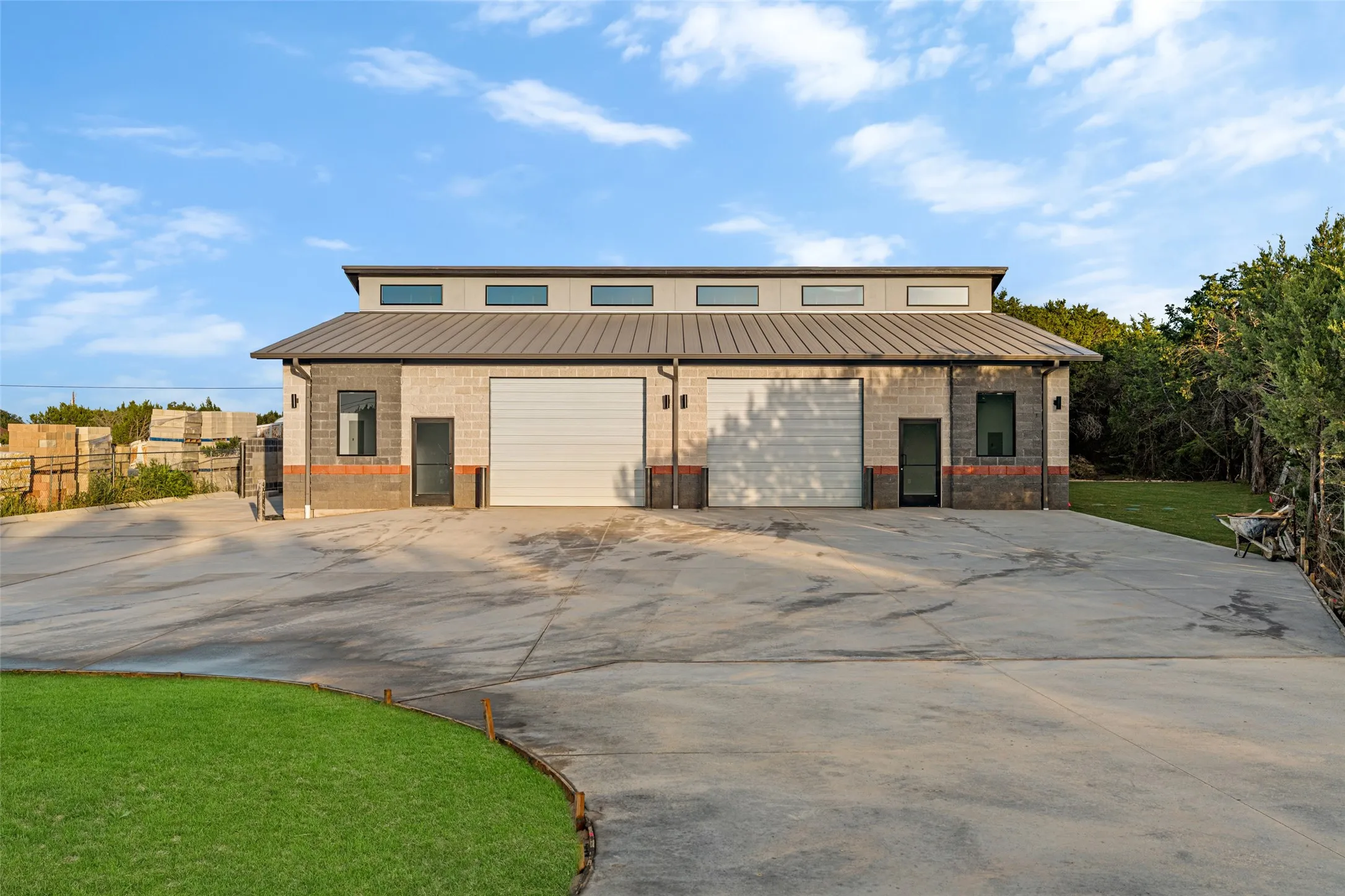 Business For Sale in Hood County , 2555 Paluxy Highway, Granbury, Texas 76048, 0, 0, Garage spaces, 2,410 Sqft, built in 2026, mls#21369418, Real Estate Agent in Granbury, Homes For Sale in Hood county, Homes For Sale in Granbury, Realtor in Granbury Texas, Real Estate Brokerage Independent Realty Texas, Luminita Cordes Realtor
