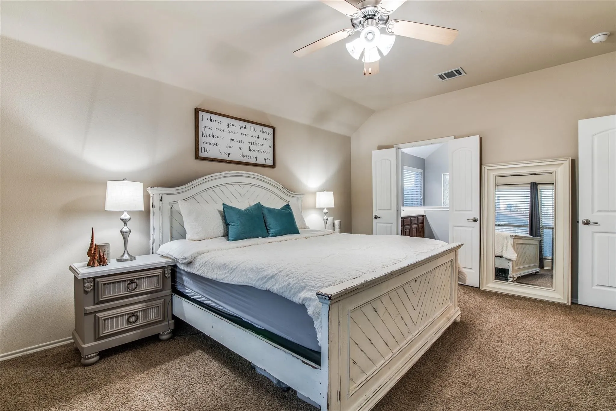 Single Family Residence For Sale in Kaufman County , 2017 Childress Drive, Forney, Texas 75126, 3 Bedroom, 2 Bathroom, 2 Garage spaces, 1,930 Sqft, built in 2011, mls#21370568, Real Estate Agent in Forney, Homes For Sale in Kaufman county, Homes For Sale in Forney, Realtor in Forney Texas, Real Estate Brokerage Independent Realty Texas, Luminita Cordes Realtor