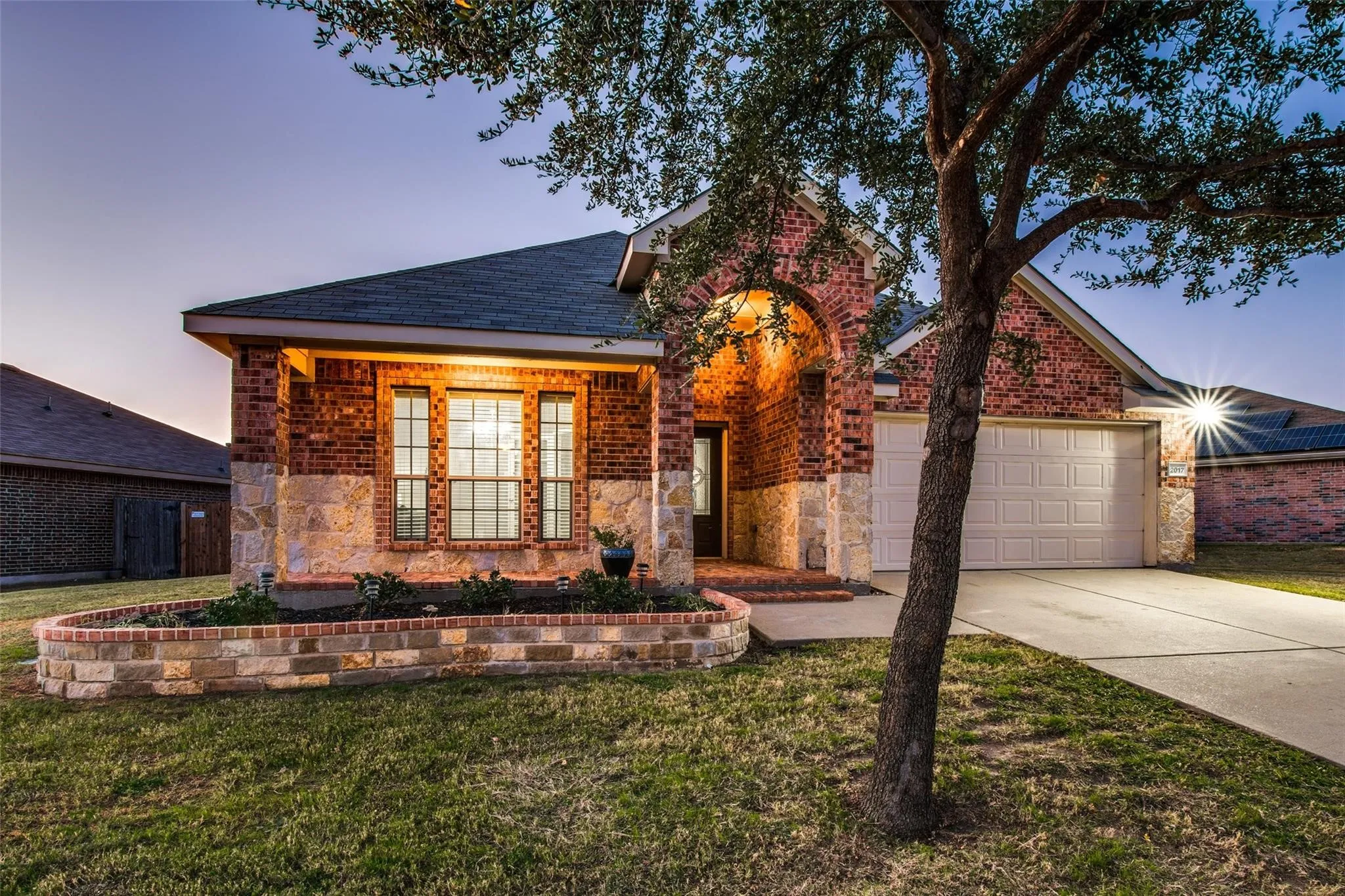 Single Family Residence For Sale in Kaufman County , 2017 Childress Drive, Forney, Texas 75126, 3 Bedroom, 2 Bathroom, 2 Garage spaces, 1,930 Sqft, built in 2011, mls#21370568, Real Estate Agent in Forney, Homes For Sale in Kaufman county, Homes For Sale in Forney, Realtor in Forney Texas, Real Estate Brokerage Independent Realty Texas, Luminita Cordes Realtor