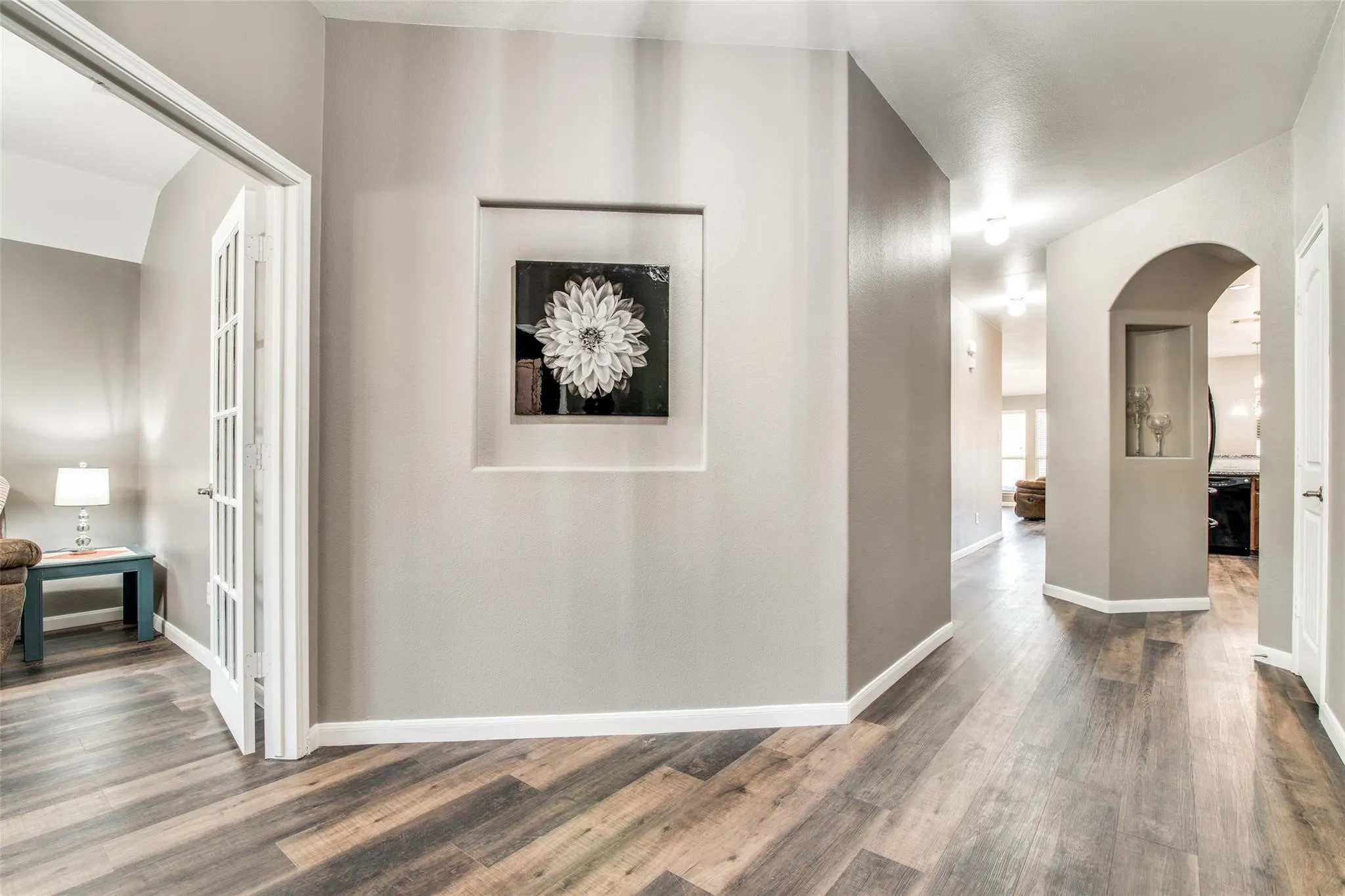 Single Family Residence For Sale in Kaufman County , 2017 Childress Drive, Forney, Texas 75126, 3 Bedroom, 2 Bathroom, 2 Garage spaces, 1,930 Sqft, built in 2011, mls#21370568, Real Estate Agent in Forney, Homes For Sale in Kaufman county, Homes For Sale in Forney, Realtor in Forney Texas, Real Estate Brokerage Independent Realty Texas, Luminita Cordes Realtor