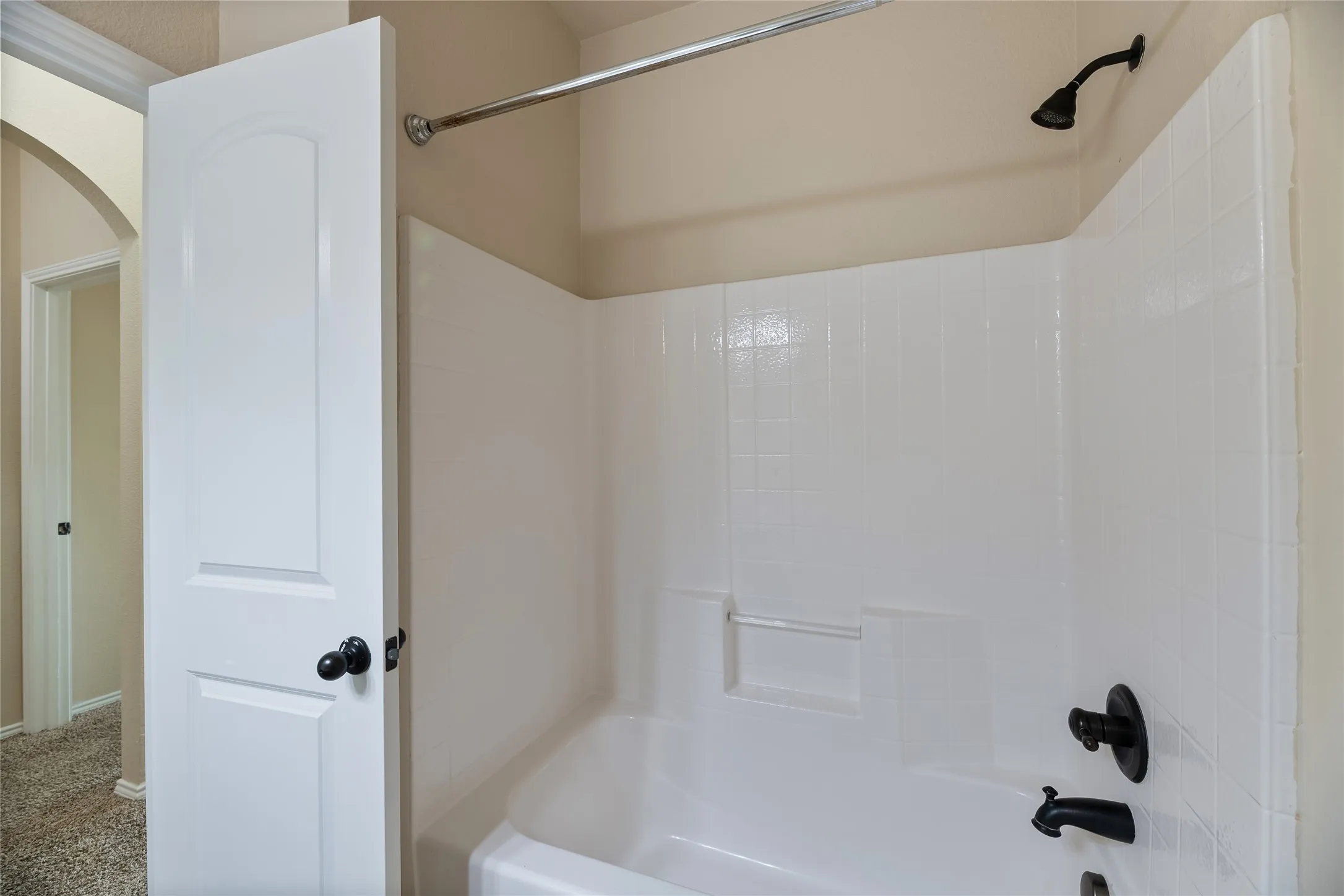 Duplex For Rent in Collin County , 355 Armstrong Lane, Lavon, Texas 75166, 3 Bedroom, 2 Bathroom, 2 Garage spaces, 1,268 Sqft, built in 2010, mls#21347285, Real Estate Agent in Lavon, Homes For Rent in Collin county, Homes For Rent in Lavon, Realtor in Lavon Texas, Real Estate Brokerage Independent Realty Texas, Luminita Cordes Realtor