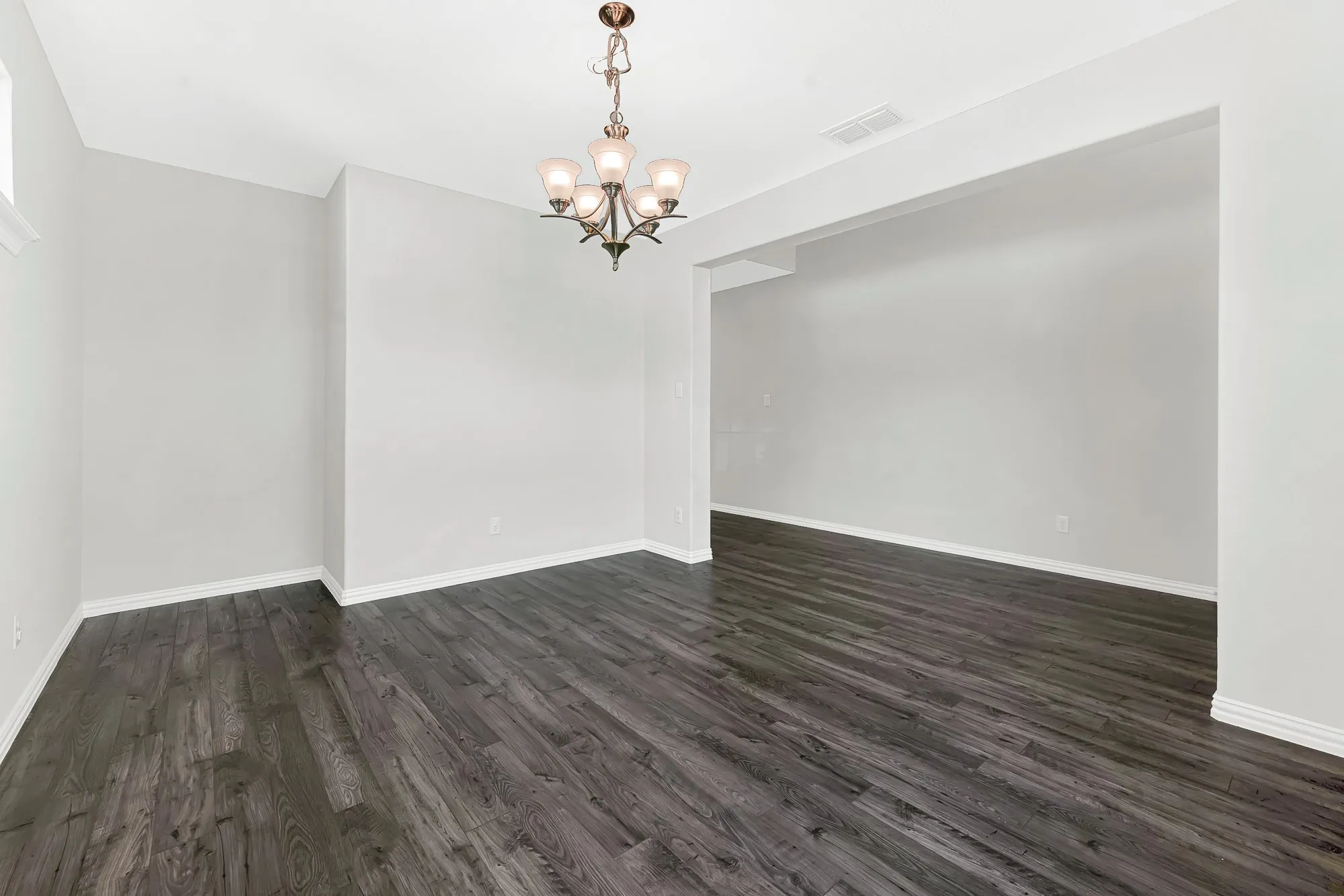 Single Family Residence For Sale in Tarrant County , 7640 Rhyner Way, Fort Worth, Texas 76137, 4 Bedroom, 4 Bathroom, 2 Garage spaces, 3,084 Sqft, built in 2021, mls#21370065, Real Estate Agent in Fort Worth, Homes For Sale in Tarrant county, Homes For Sale in Fort Worth, Realtor in Fort Worth Texas, Real Estate Brokerage Independent Realty Texas, Luminita Cordes Realtor