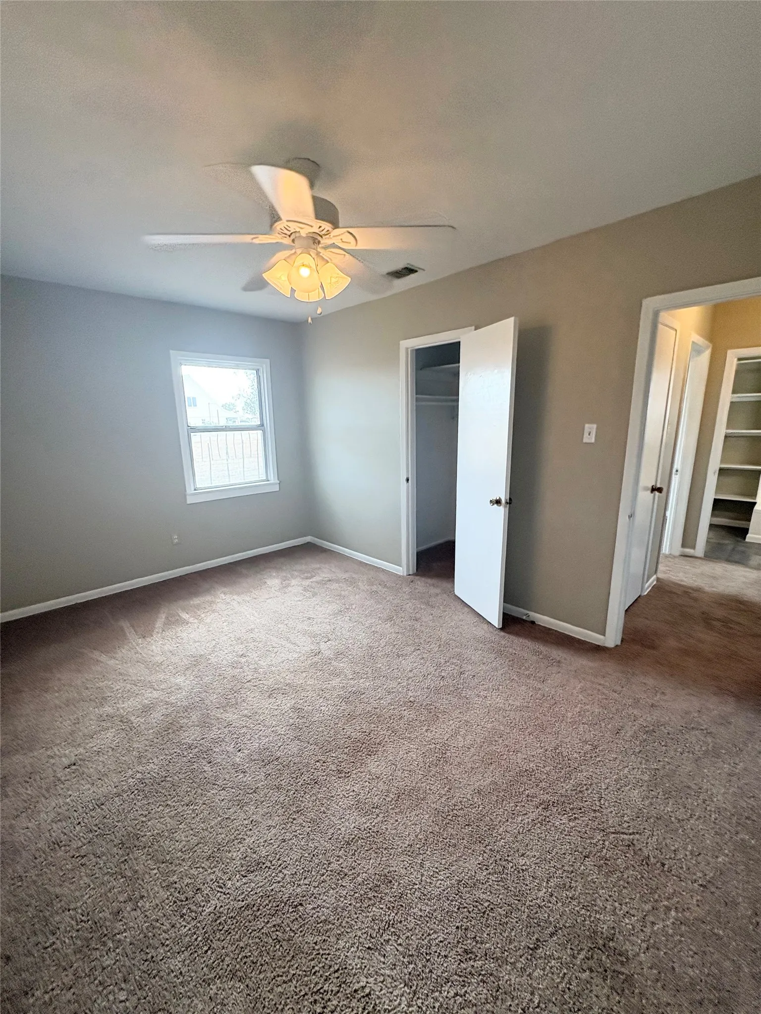 Single Family Residence For Rent in Parker County , 7015 FM 920, Weatherford, Texas 76088, 2 Bedroom, 1 Bathroom, Garage spaces, 851 Sqft, built in 1995, mls#21371590, Real Estate Agent in Weatherford, Homes For Rent in Parker county, Homes For Rent in Weatherford, Realtor in Weatherford Texas, Real Estate Brokerage Independent Realty Texas, Luminita Cordes Realtor